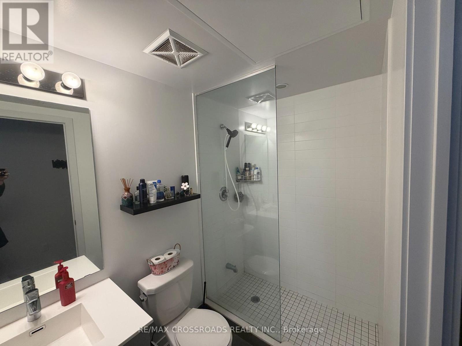 1211 - 60 Berwick Avenue, Toronto, Ontario  M5P 0A3 - Photo 6 - C12686116