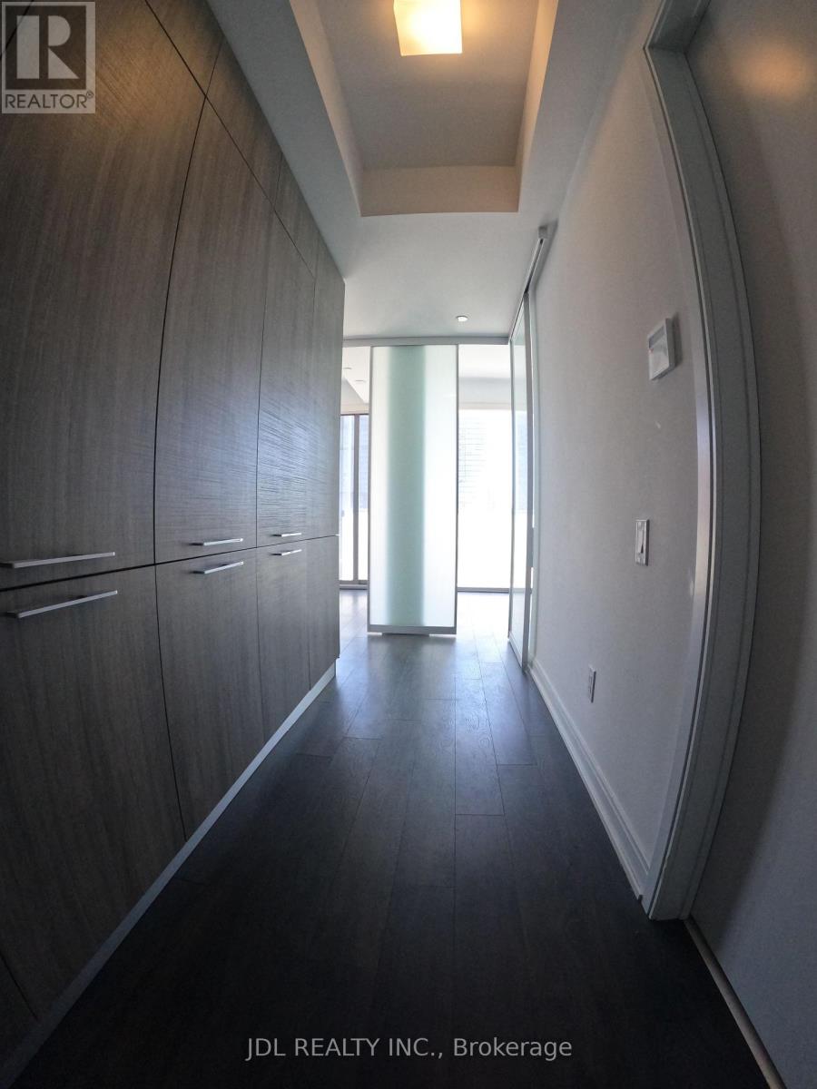 1601 - 50 Charles Street E, Toronto, Ontario  M4Y 1T1 - Photo 2 - C12686134