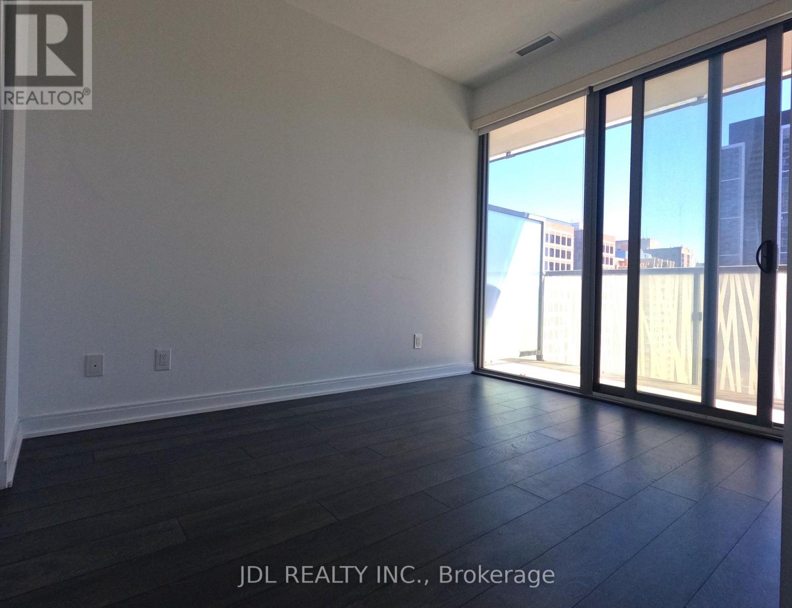 1601 - 50 Charles Street E, Toronto, Ontario  M4Y 1T1 - Photo 8 - C12686134