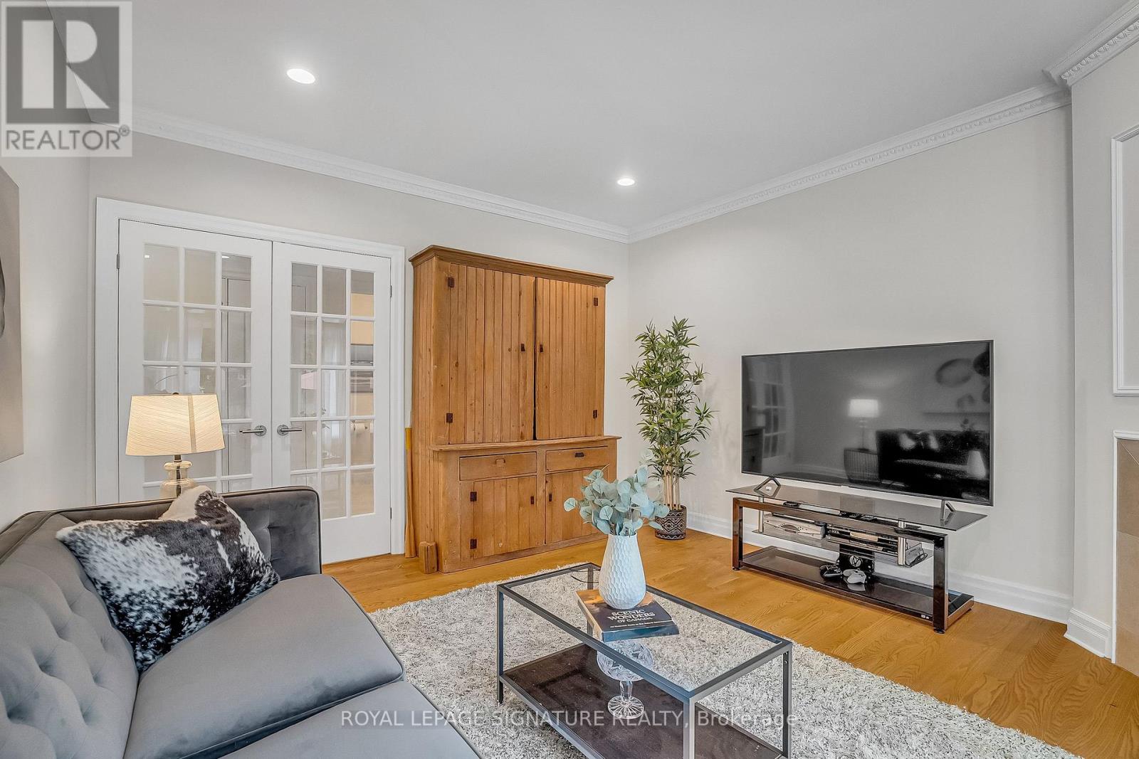 20 Hurlingham Crescent, Toronto, Ontario  M3B 2R1 - Photo 19 - C12686220