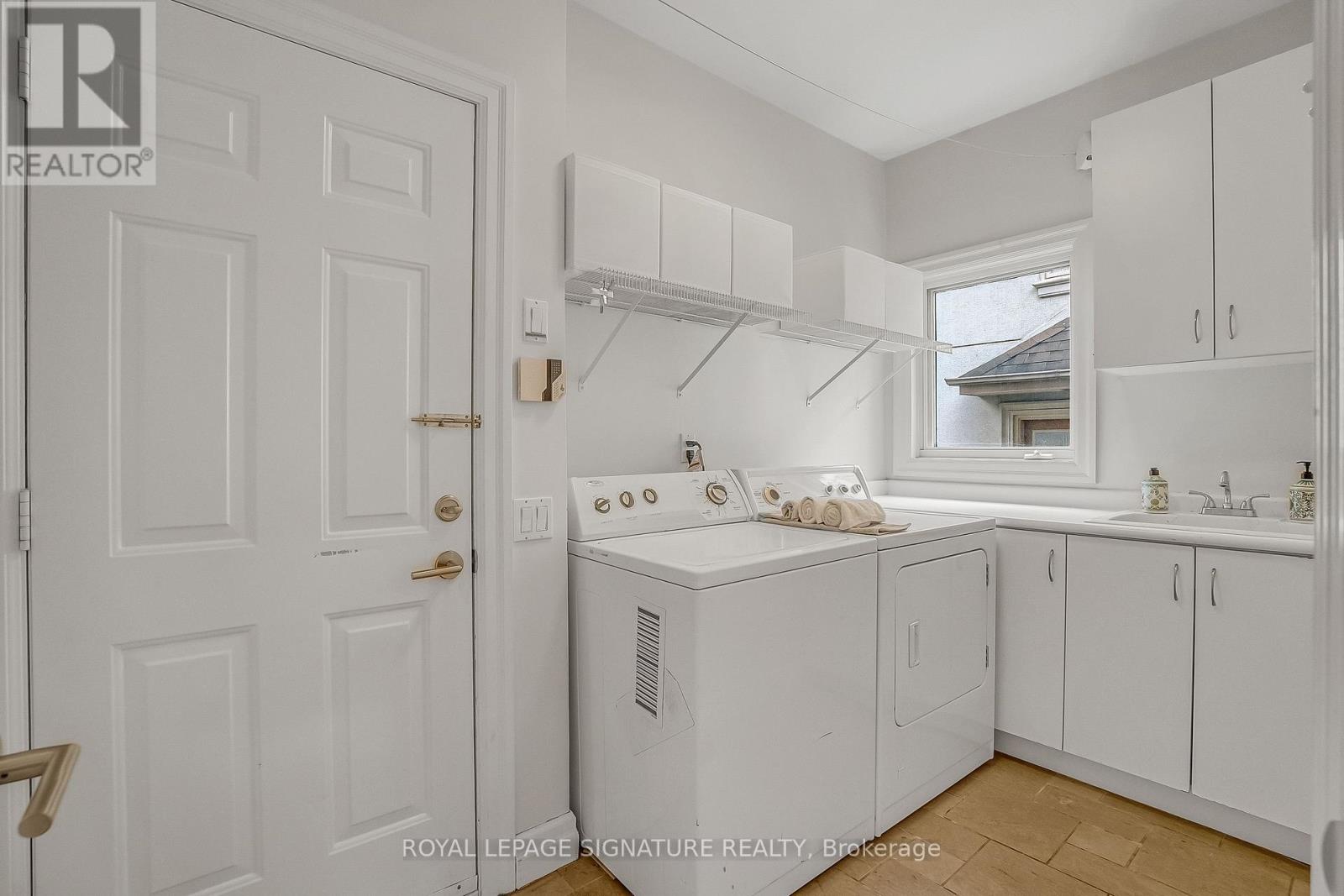 20 Hurlingham Crescent, Toronto, Ontario  M3B 2R1 - Photo 21 - C12686220