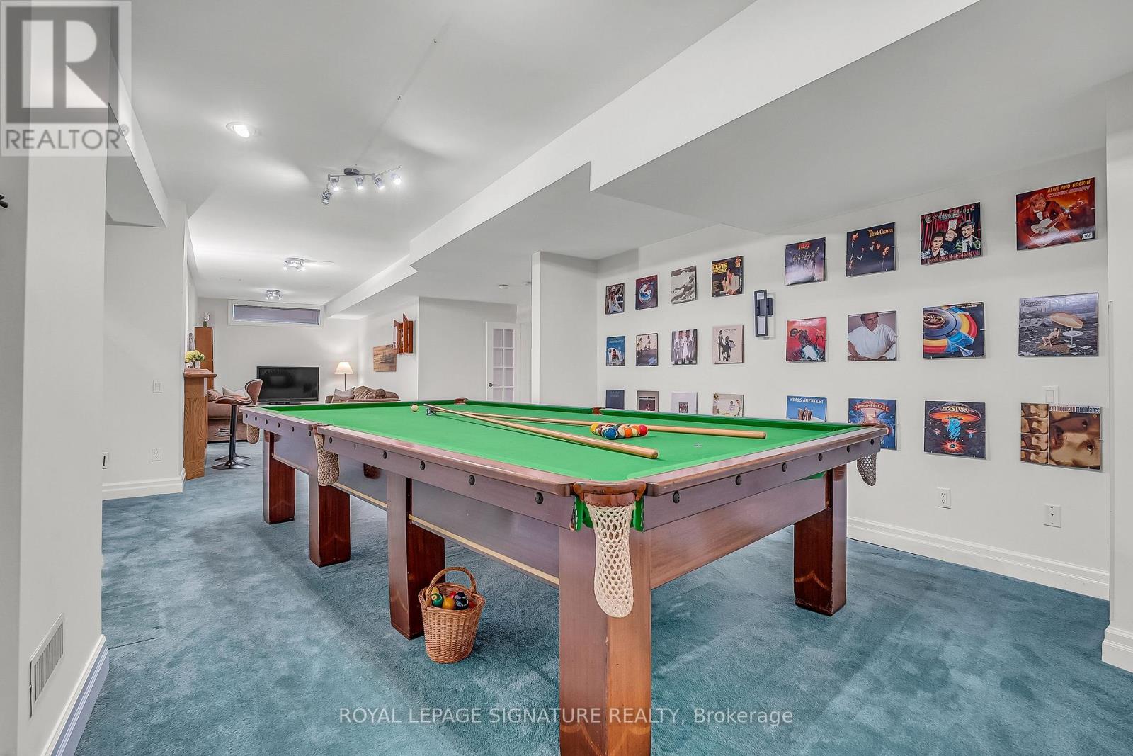 20 Hurlingham Crescent, Toronto, Ontario  M3B 2R1 - Photo 41 - C12686220