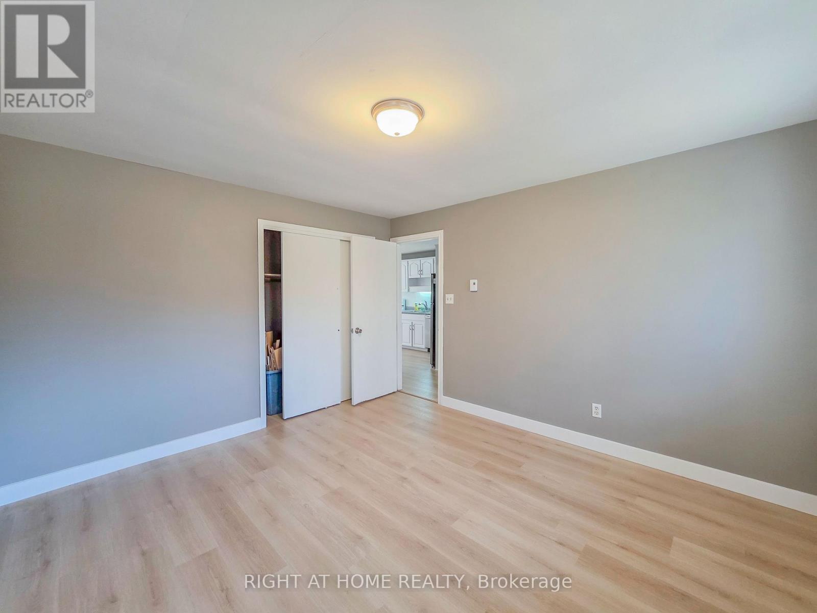 Upper - 488 Dean Avenue, Oshawa, Ontario  L1H 3E5 - Photo 12 - E12686092