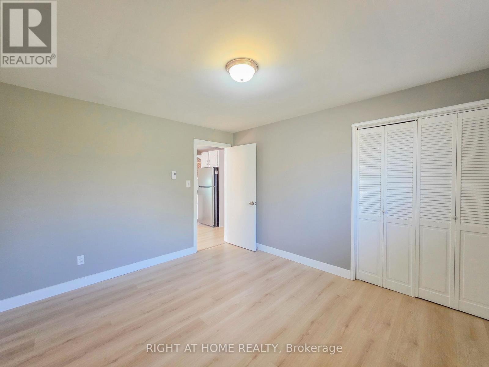 Upper - 488 Dean Avenue, Oshawa, Ontario  L1H 3E5 - Photo 19 - E12686092