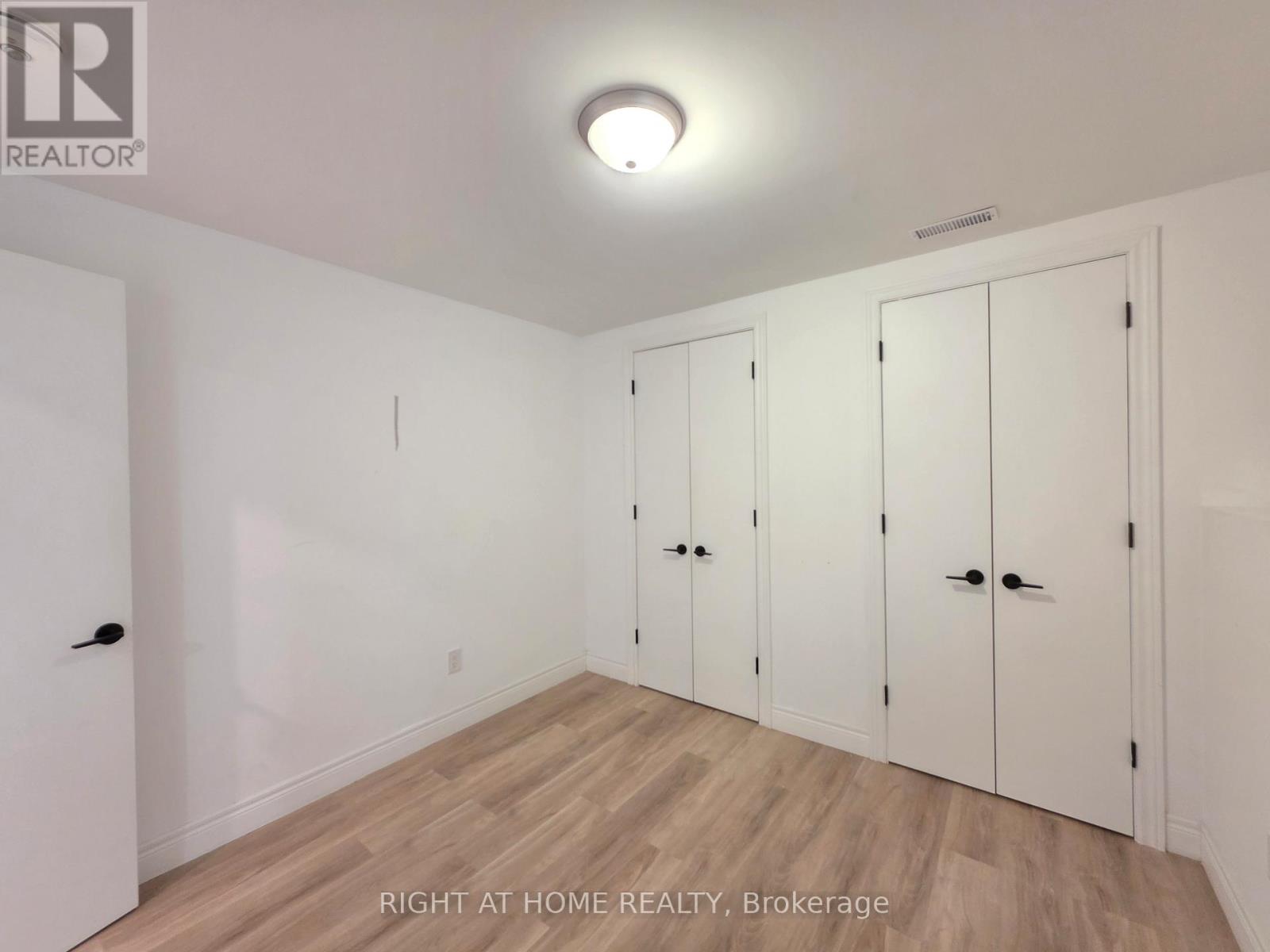 Lower - 300 Albert Street, Oshawa, Ontario  L1H 4R8 - Photo 17 - E12686096