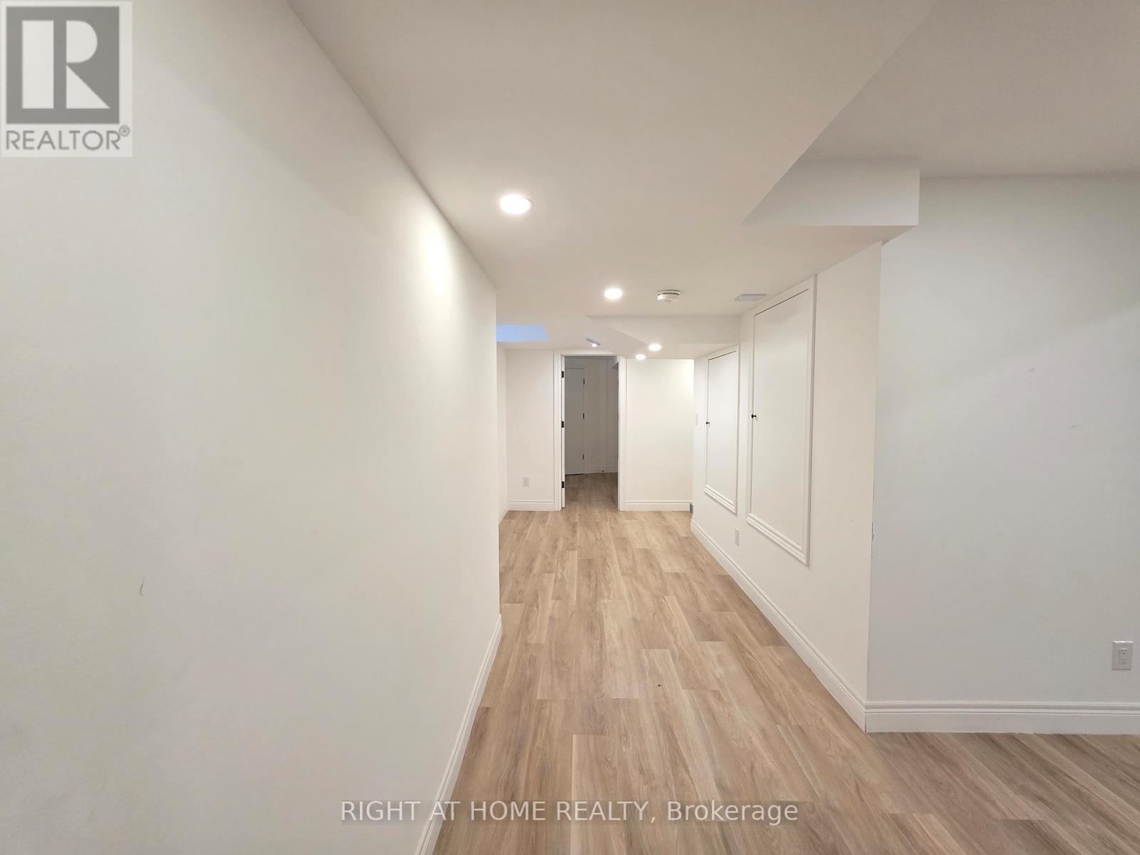 Lower - 300 Albert Street, Oshawa, Ontario  L1H 4R8 - Photo 2 - E12686096