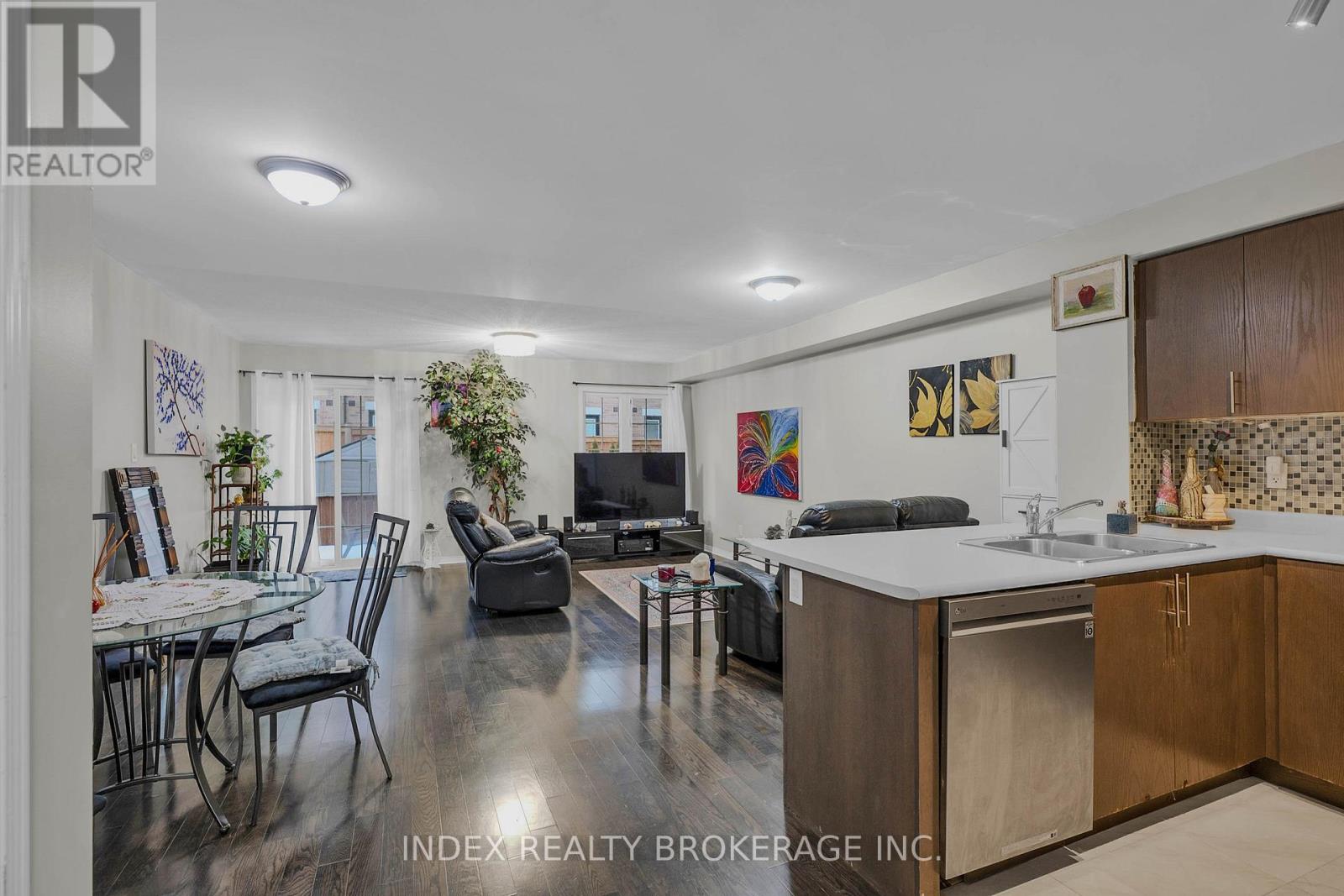 806 Mccue Drive, Oshawa, Ontario  L1K 0R1 - Photo 9 - E12686098