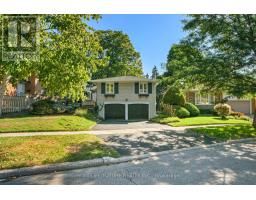5 LANDFAIR CRESCENT, Toronto, Ontario