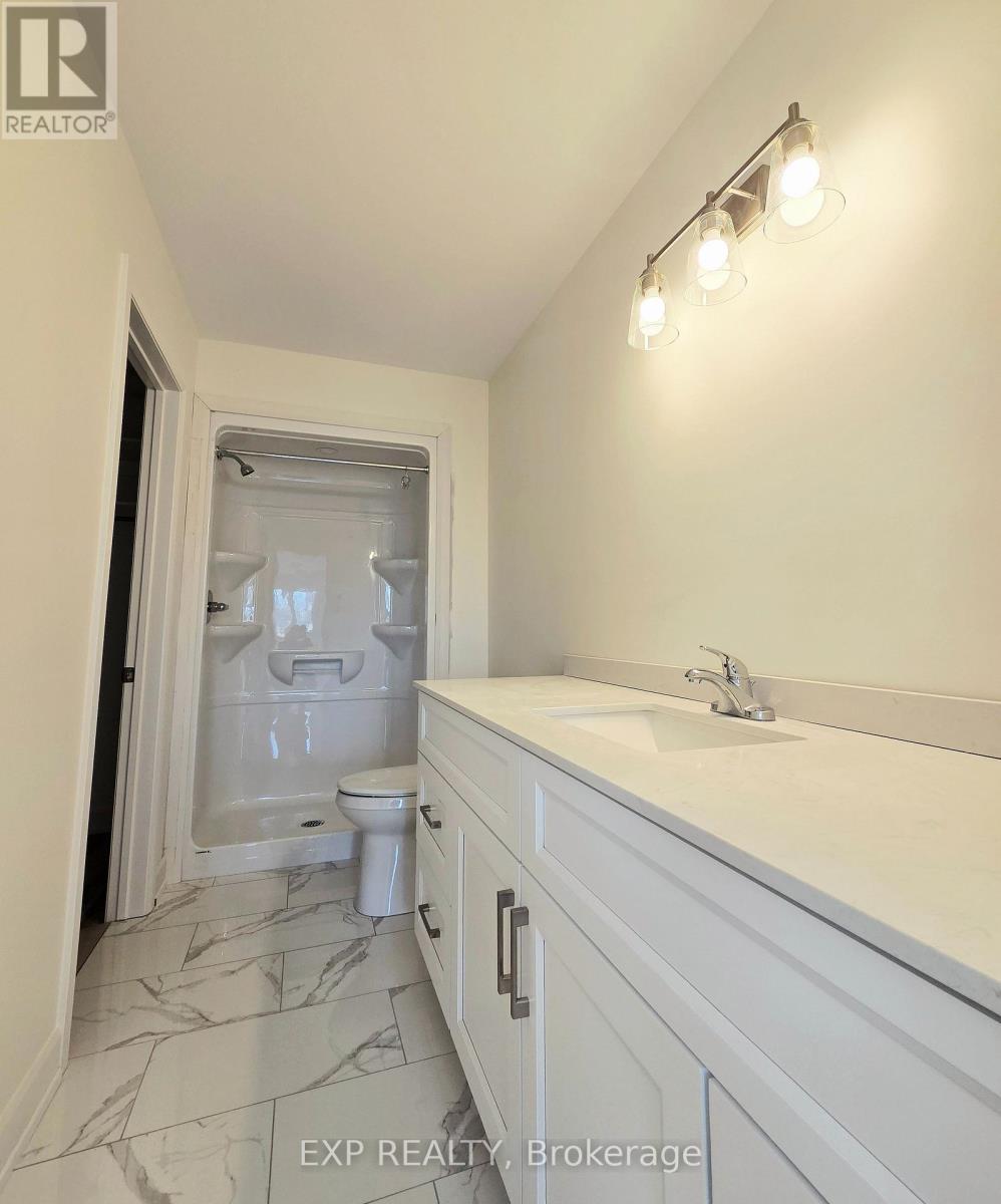 321 Voyageur Place, Russell, Ontario  K0A 1W0 - Photo 7 - X12370087