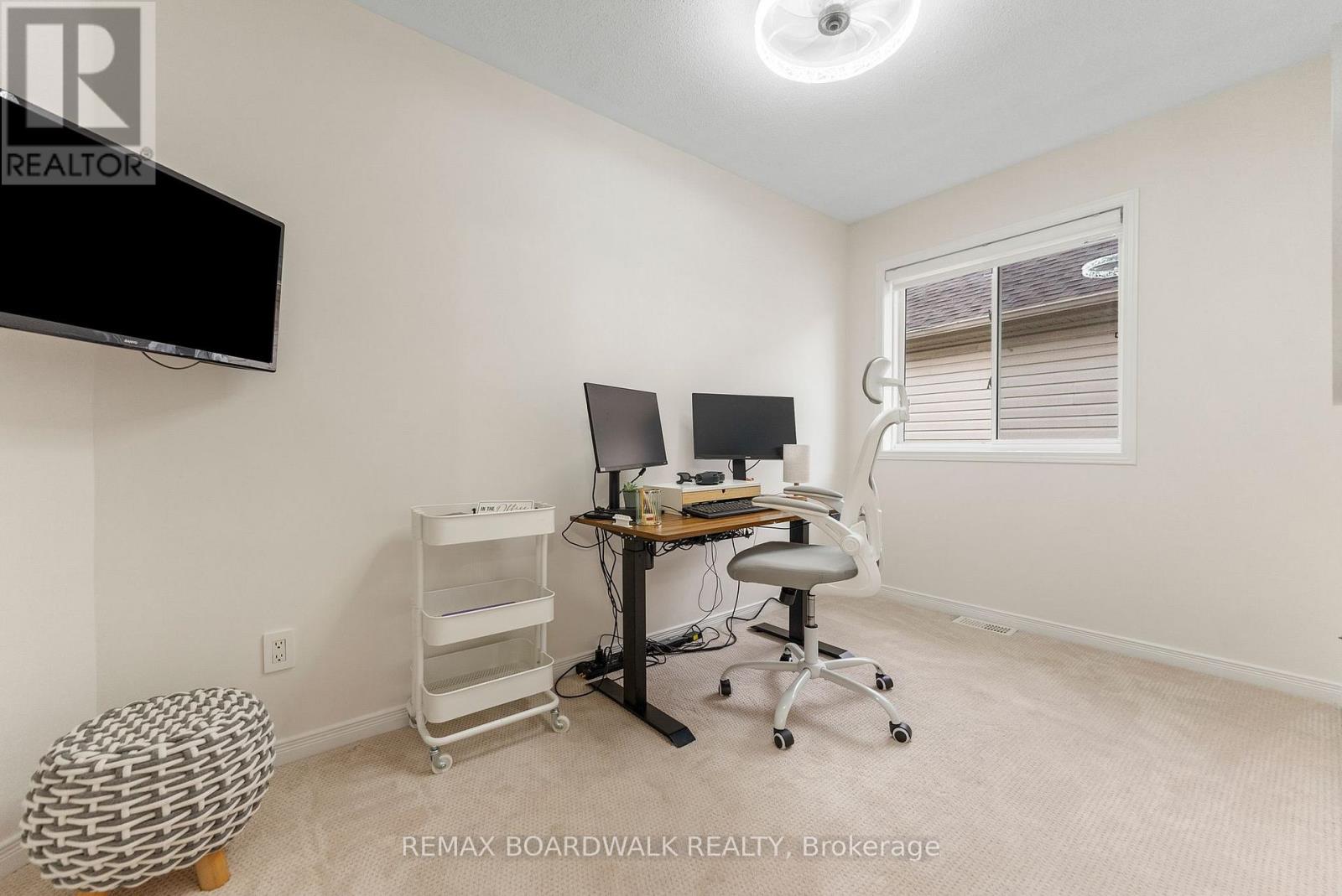 34 Catterick Crescent, Ottawa, Ontario  K2K 3M5 - Photo 27 - X12487556