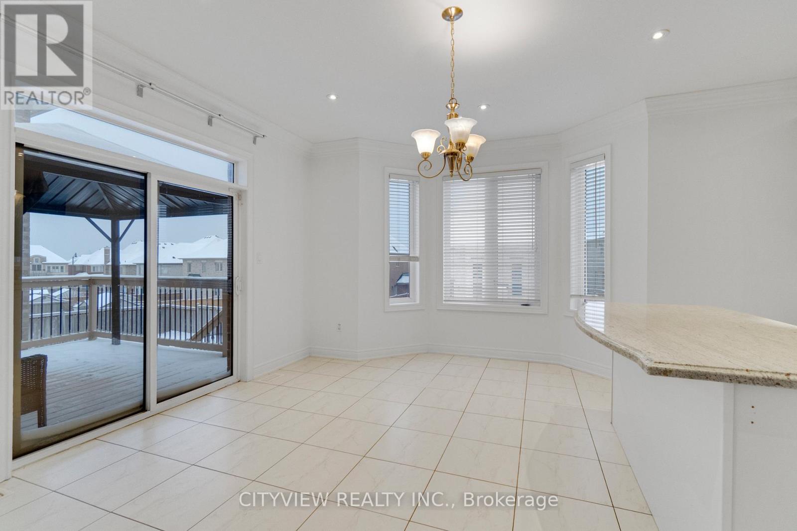 12 Fort Williams Drive, Brampton, Ontario  L6X 0W5 - Photo 16 - W12548422