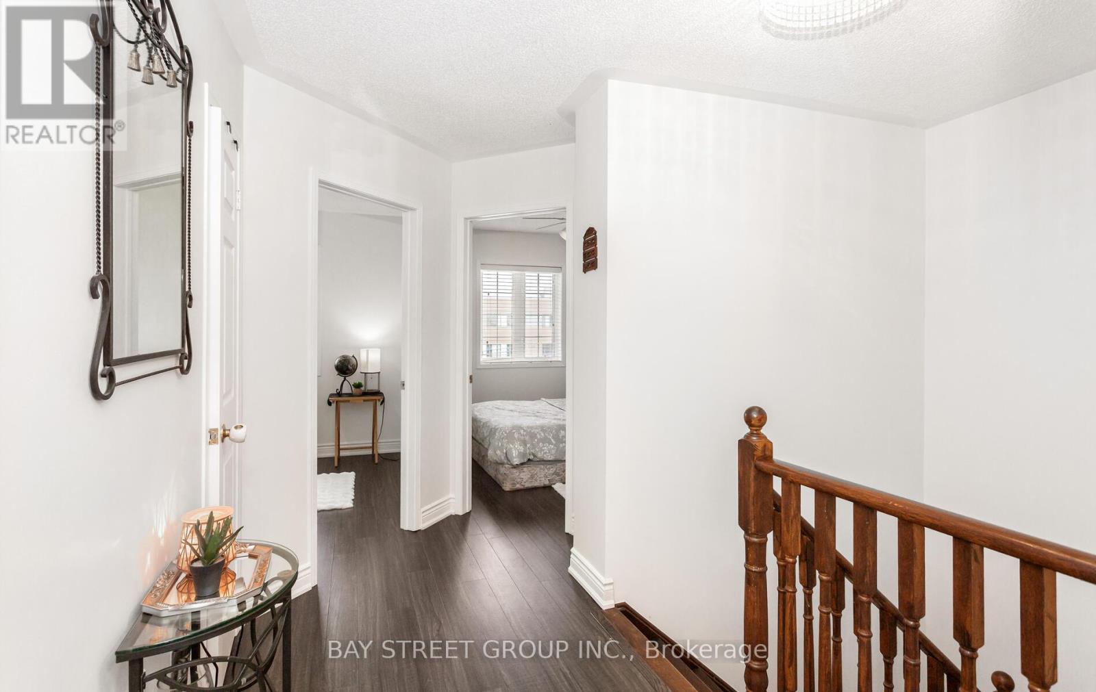 1104 Davis Lane, Milton, Ontario  L9T 5P9 - Photo 14 - W12685156