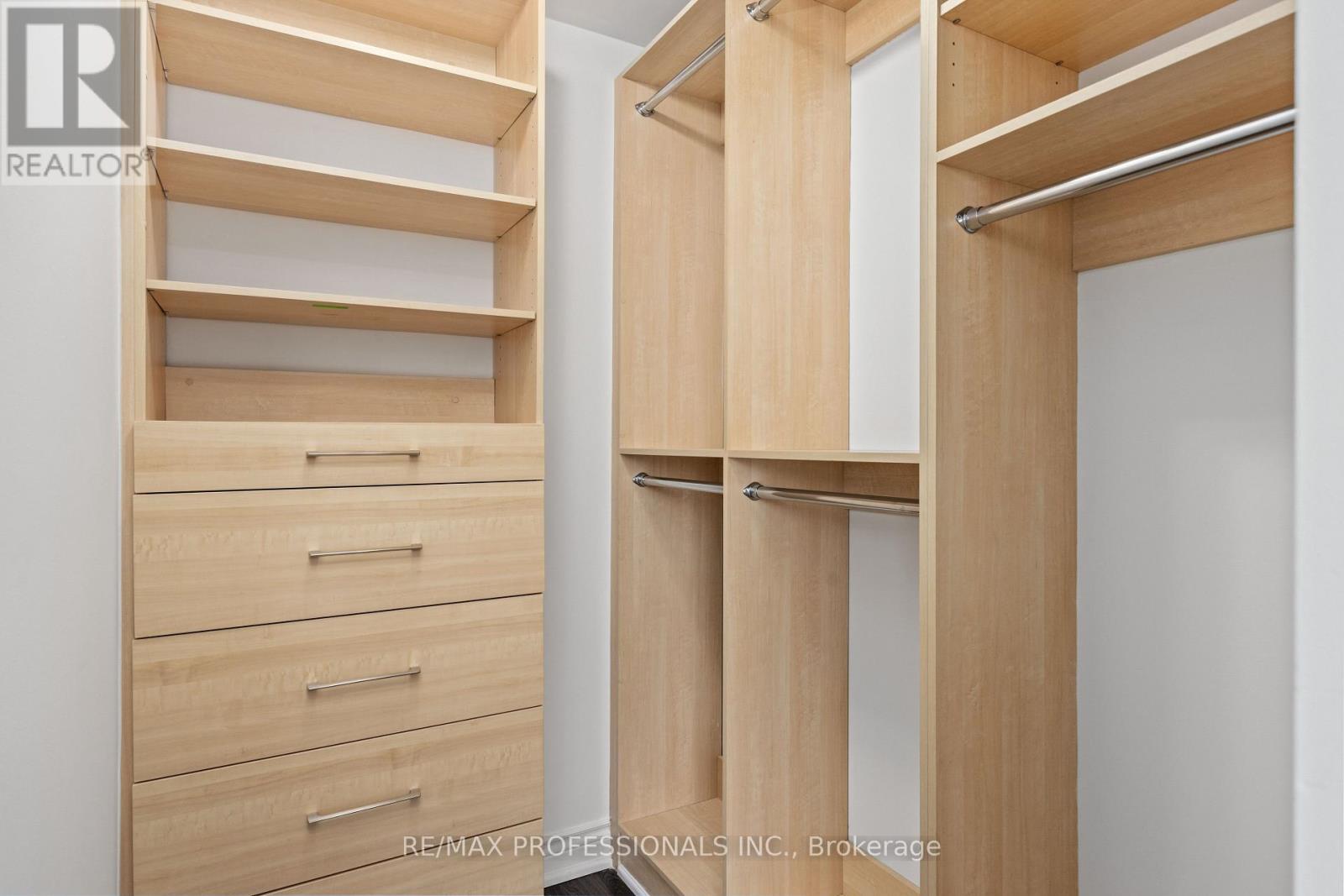 1007 - 88 Park Lawn Road, Toronto, Ontario  M8Y 0B5 - Photo 17 - W12685920