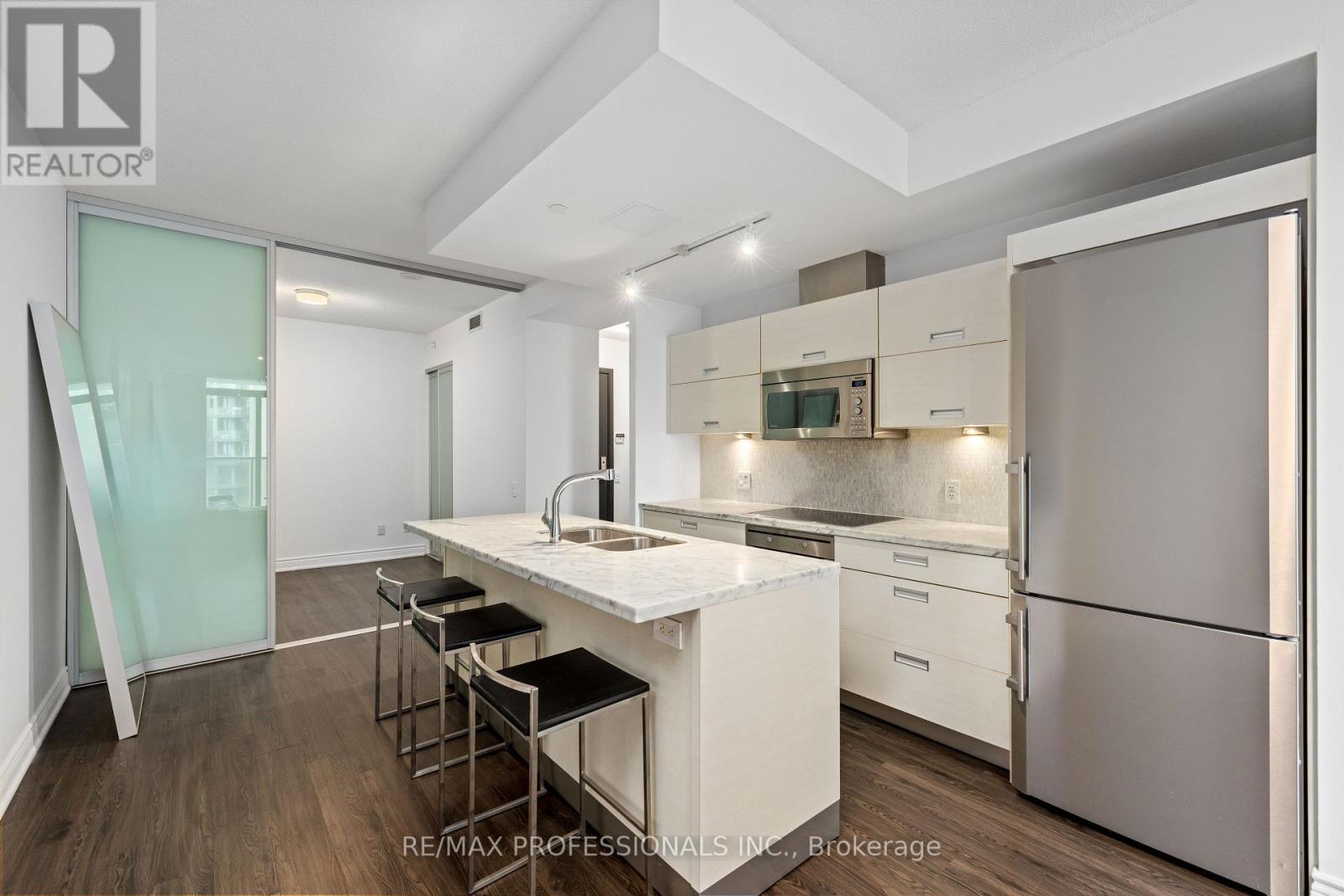 1007 - 88 Park Lawn Road, Toronto, Ontario  M8Y 0B5 - Photo 8 - W12685920