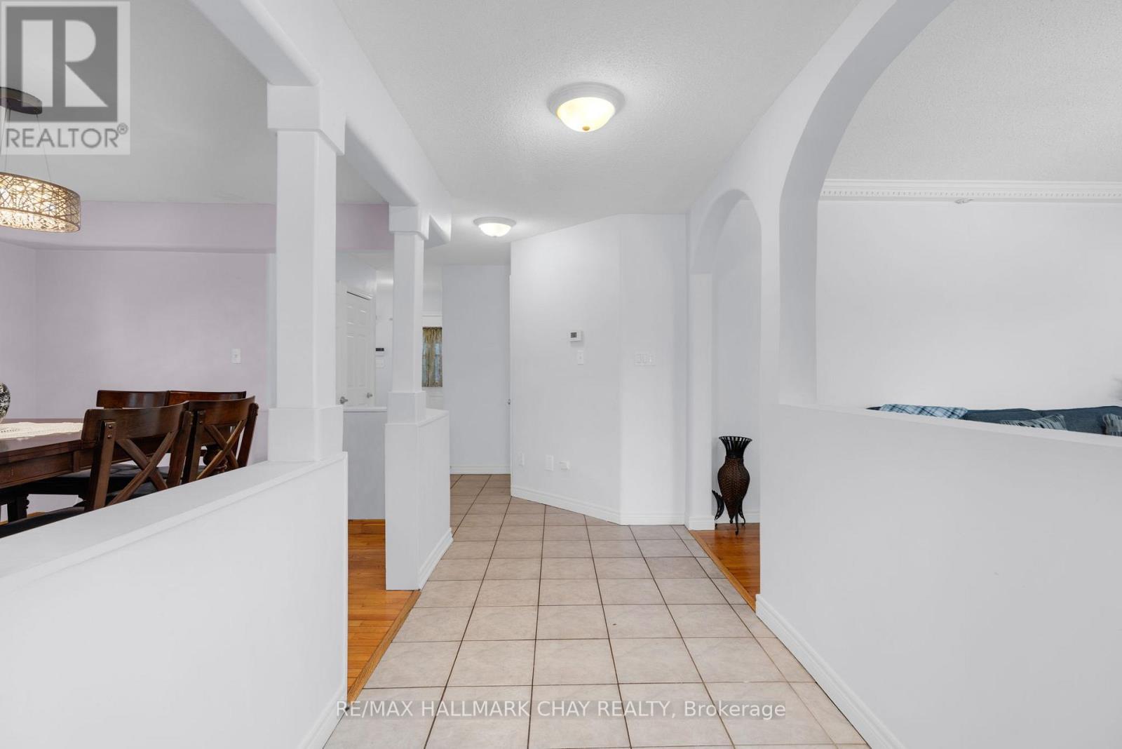 1324 Forest Street, Innisfil, Ontario  L9S 1Z7 - Photo 14 - N12685982