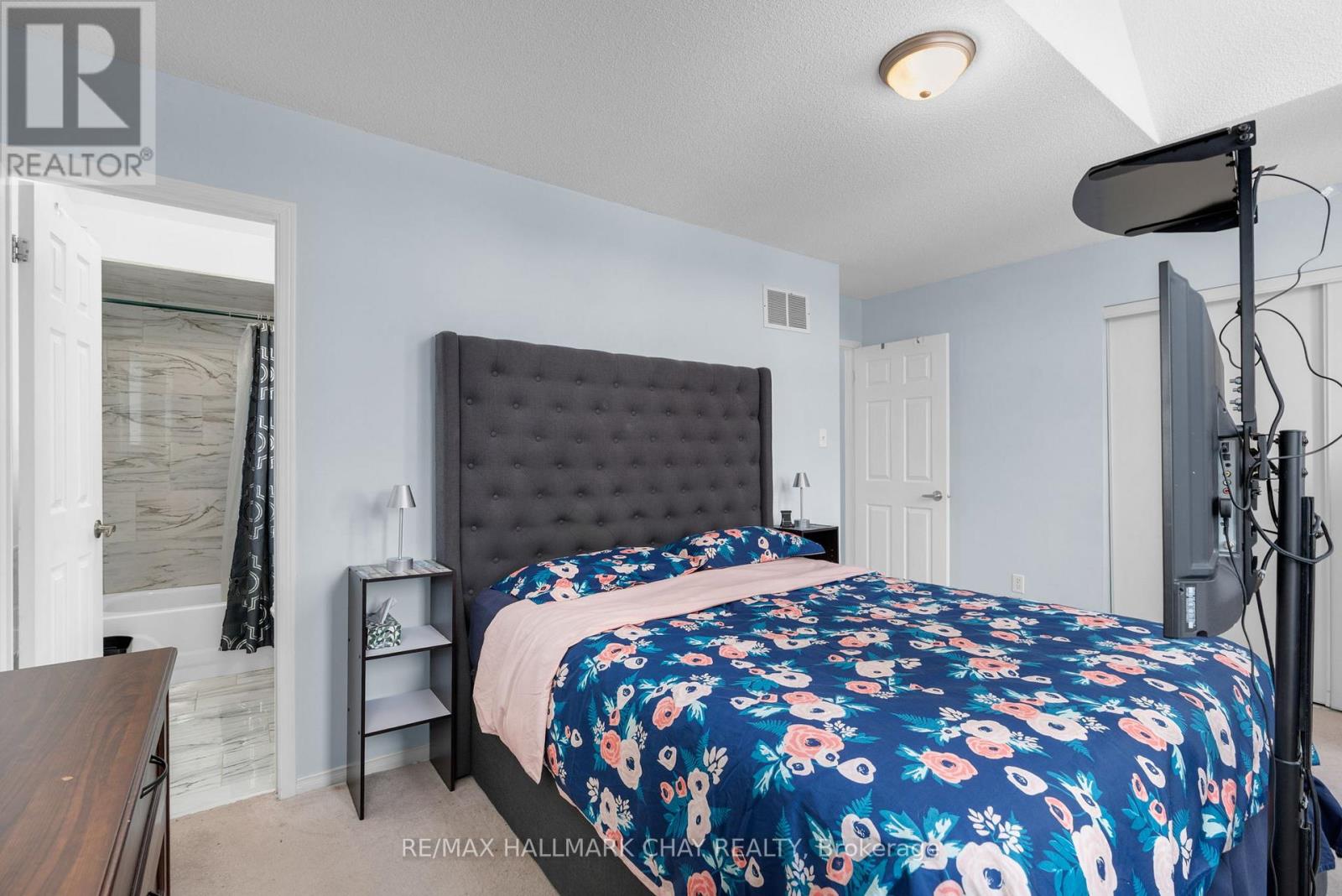 1324 Forest Street, Innisfil, Ontario  L9S 1Z7 - Photo 17 - N12685982