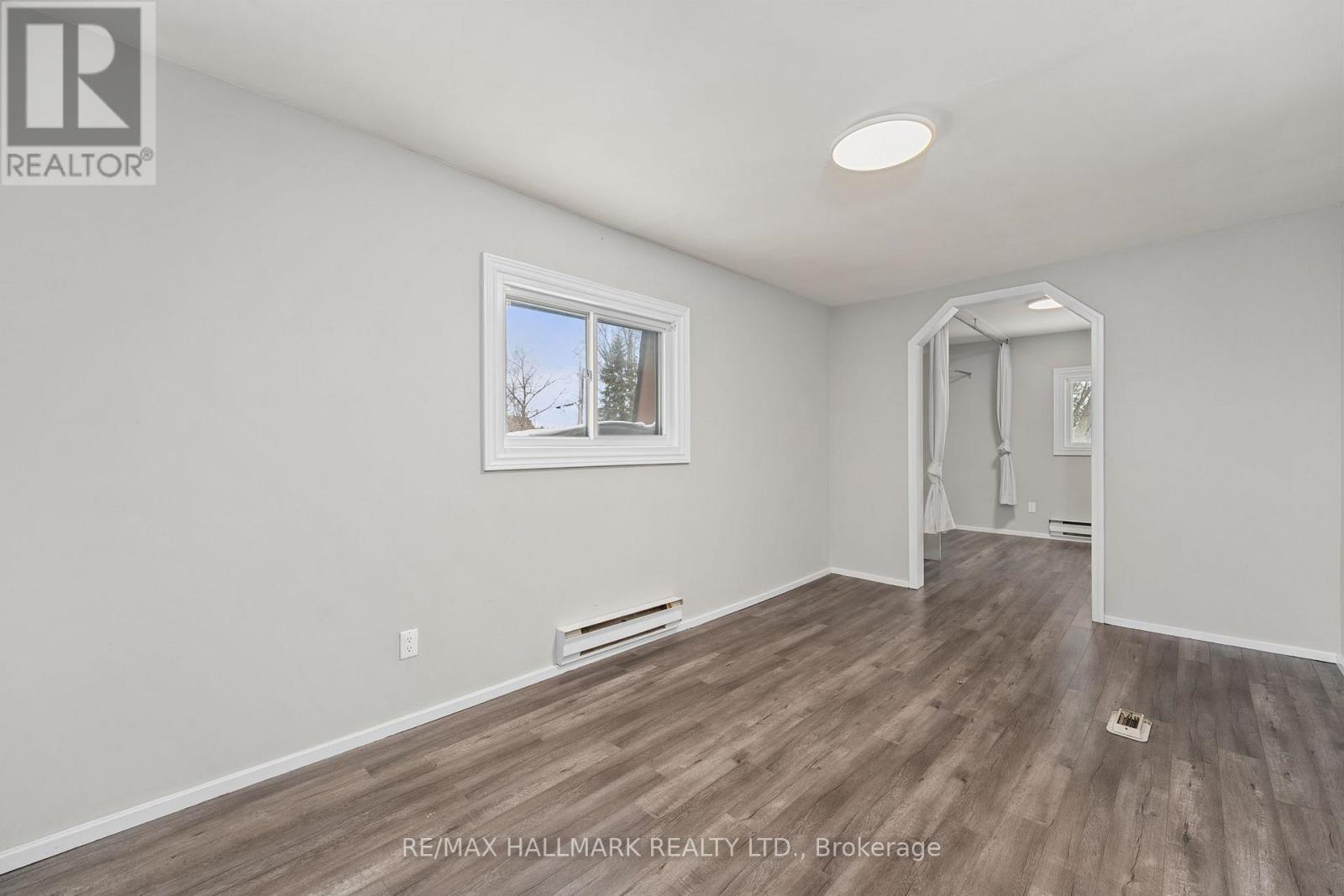 41 Shirlea Boulevard, Georgina, Ontario  L4P 1L1 - Photo 27 - N12686046