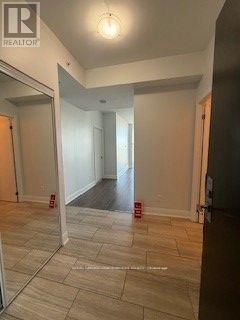 1210 - 2900 Highway 7 Road, Vaughan, Ontario  L4K 0G3 - Photo 14 - N12686108