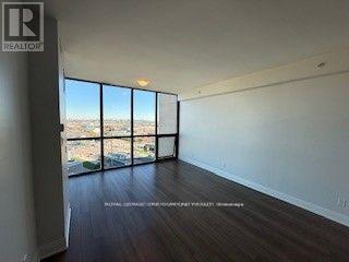 1210 - 2900 Highway 7 Road, Vaughan, Ontario  L4K 0G3 - Photo 6 - N12686108