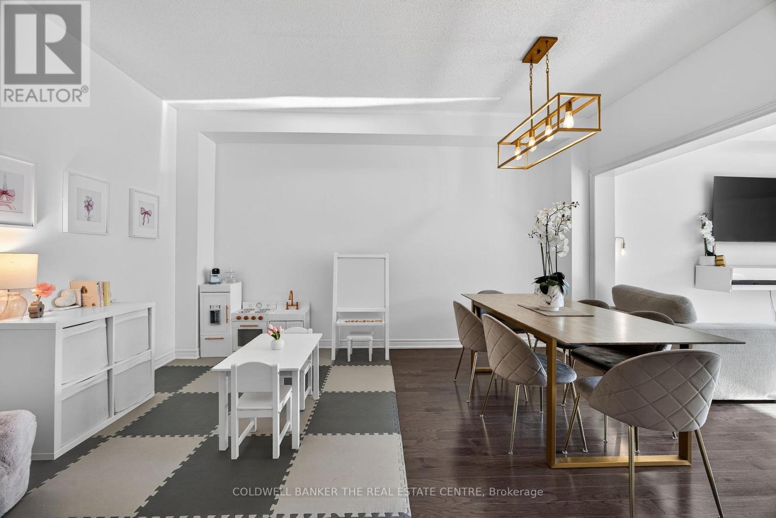 91 Mcgahey Street W, New Tecumseth, Ontario  L0G 1W0 - Photo 4 - N12686128