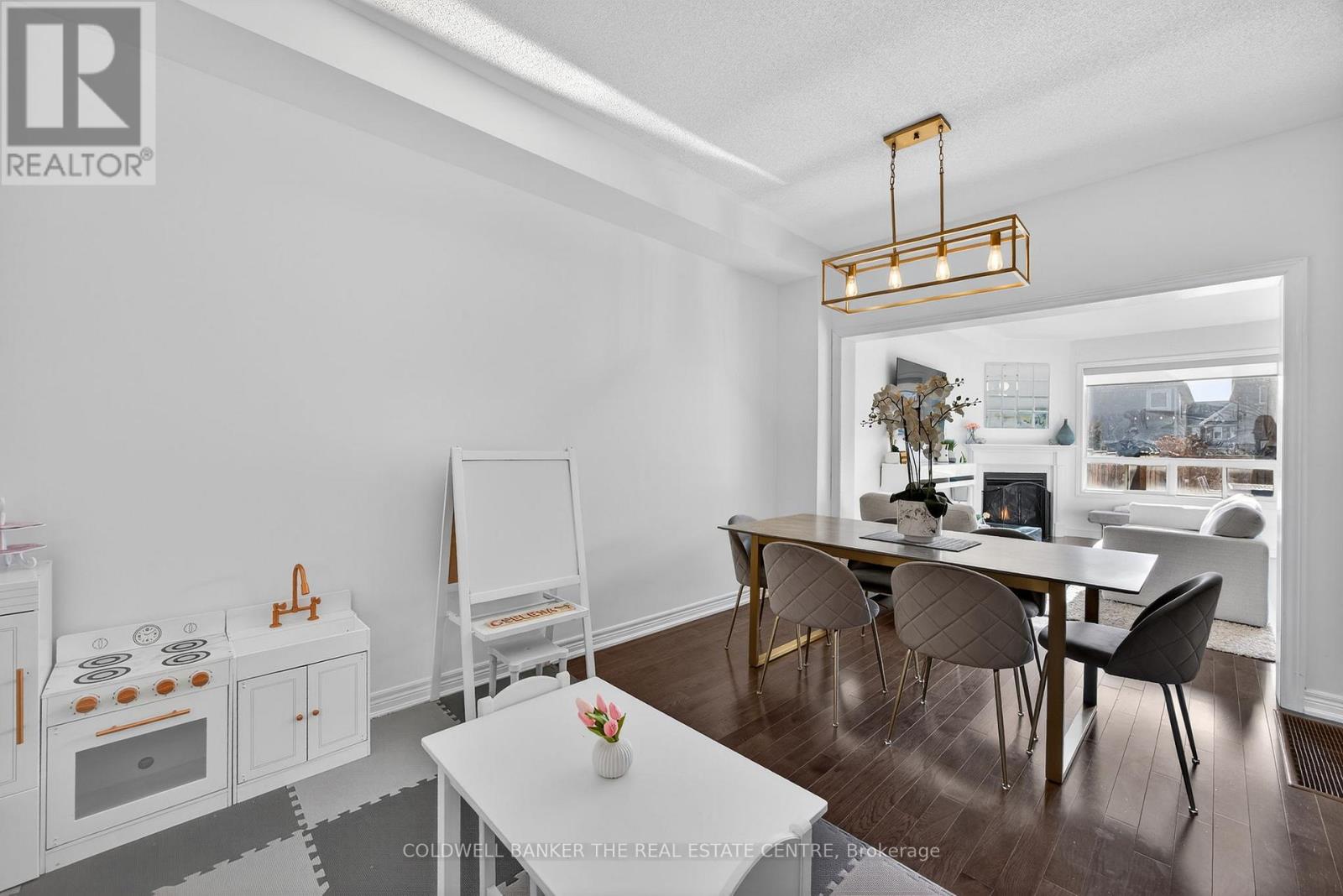 91 Mcgahey Street W, New Tecumseth, Ontario  L0G 1W0 - Photo 5 - N12686128