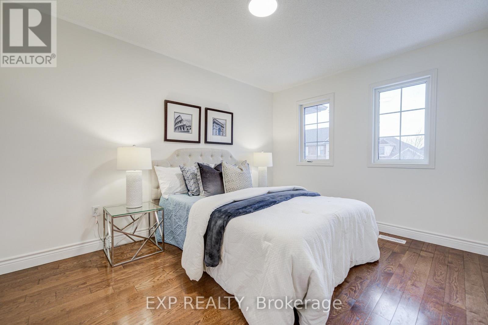 121 Hillwood Street, Markham, Ontario  L6C 3E6 - Photo 25 - N12686218