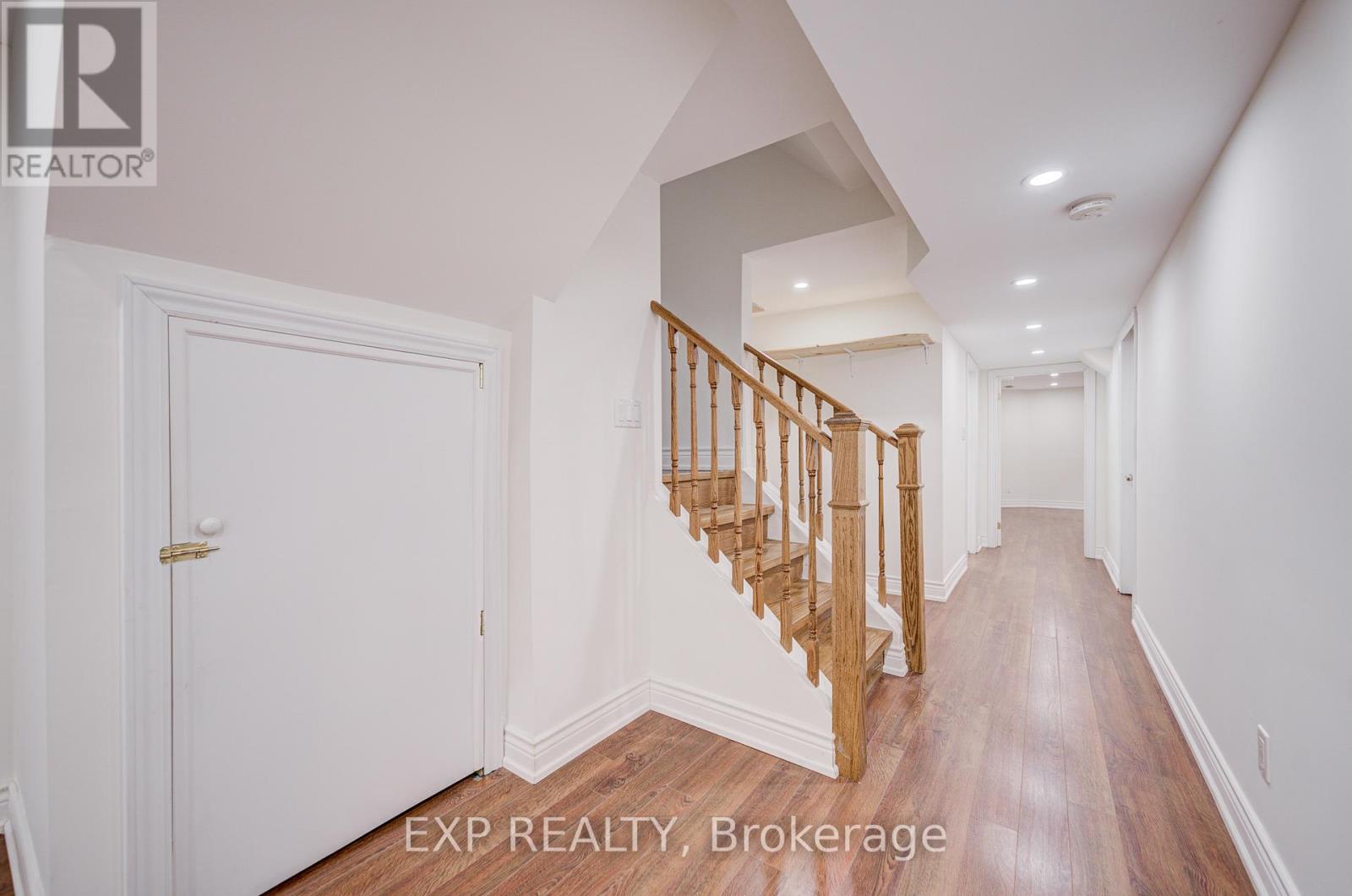 121 Hillwood Street, Markham, Ontario  L6C 3E6 - Photo 30 - N12686218