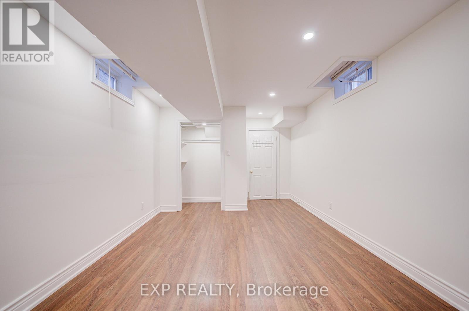 121 Hillwood Street, Markham, Ontario  L6C 3E6 - Photo 33 - N12686218