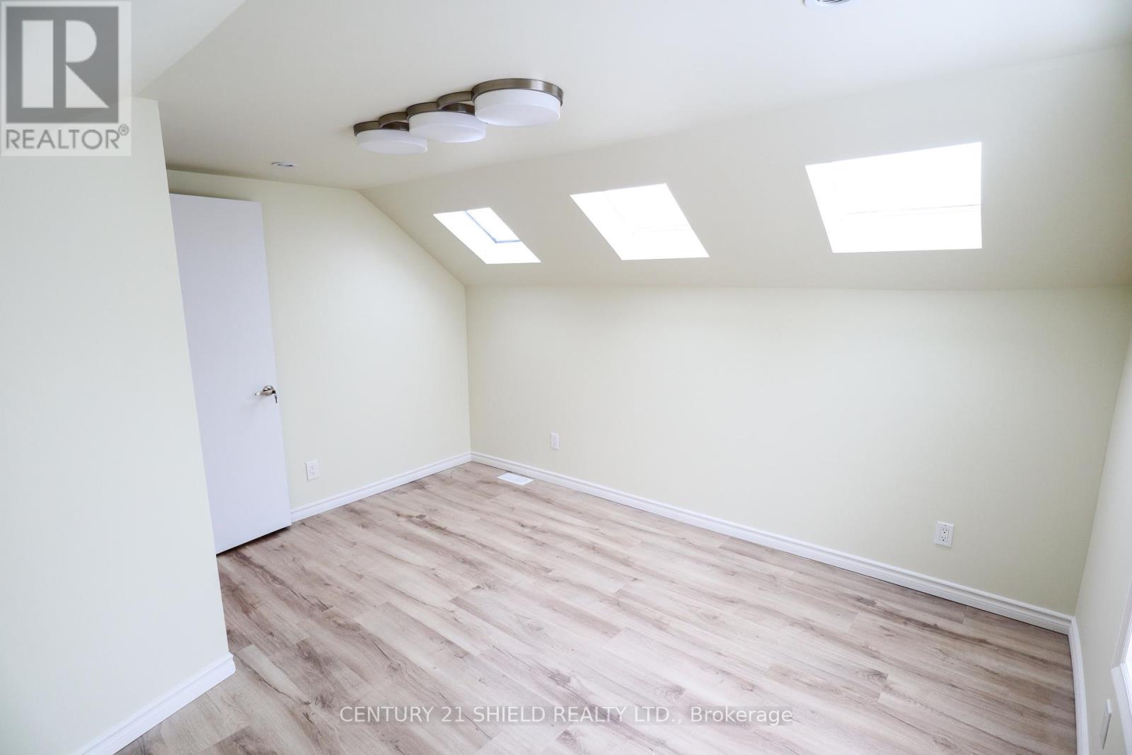 143 Carleton Street, Cornwall, Ontario  K6H 4X3 - Photo 15 - X12658650