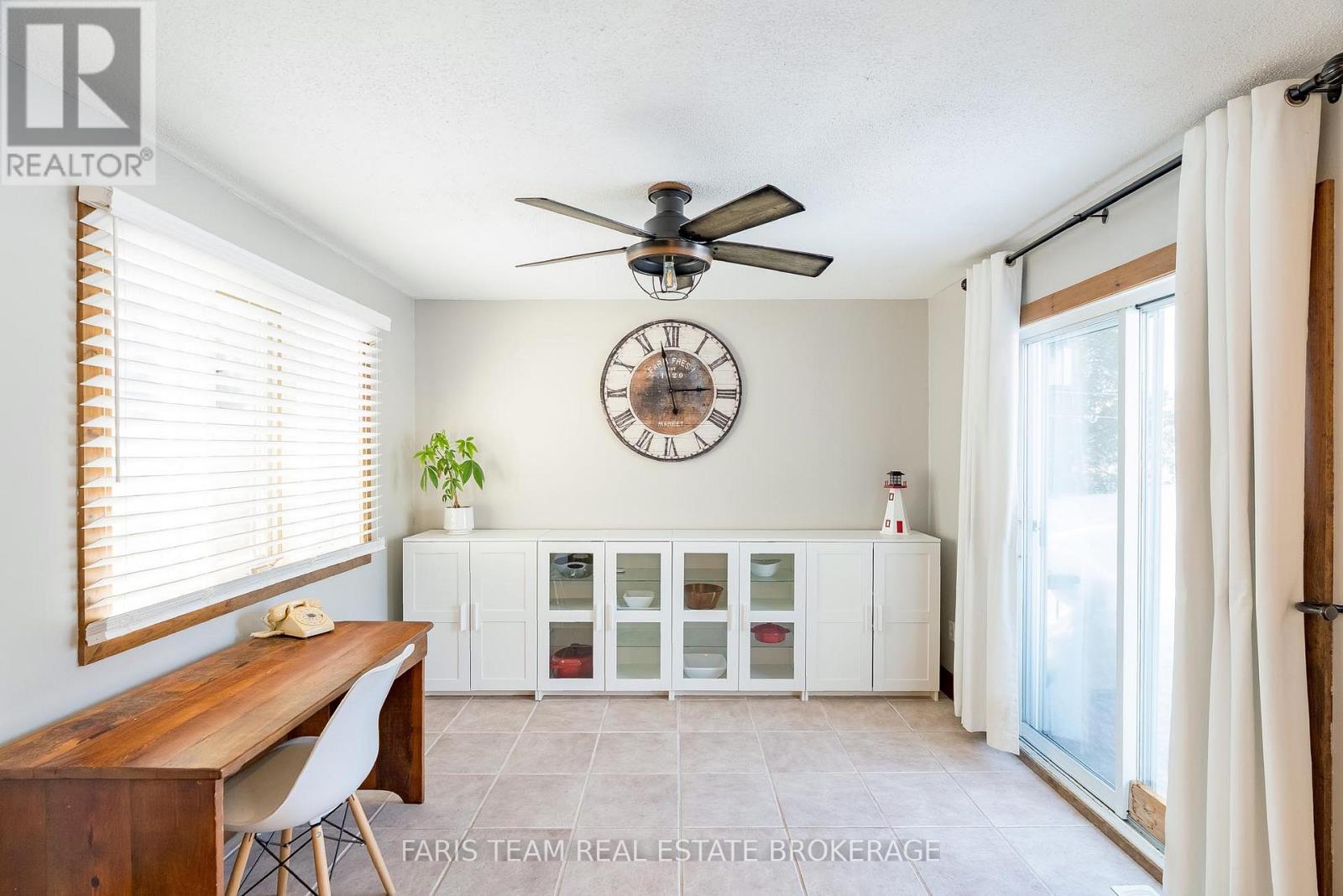 12 Moon Crescent, Oro-Medonte, Ontario  L4N 7G7 - Photo 16 - S12685944