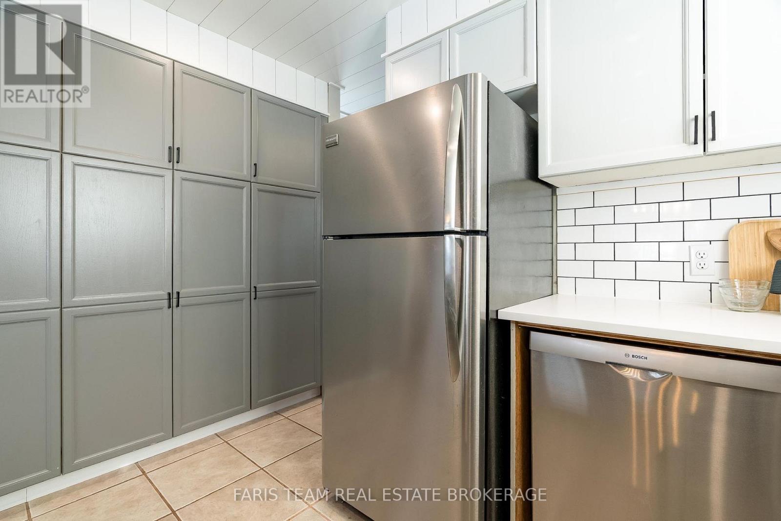 12 Moon Crescent, Oro-Medonte, Ontario  L4N 7G7 - Photo 8 - S12685944