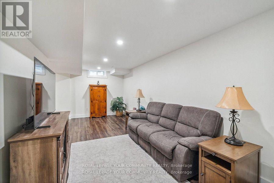 16 Grasett Crescent, Barrie, Ontario  L4N 6Z8 - Photo 13 - S12686090