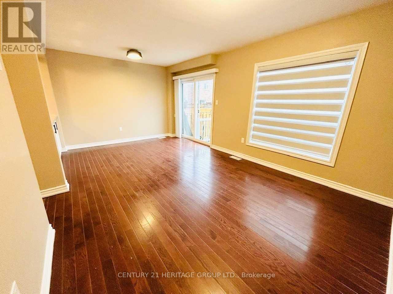 2 Southwoods Crescent, Barrie (Holly), Ontario  L4N 9P8 - Photo 10 - S12686146