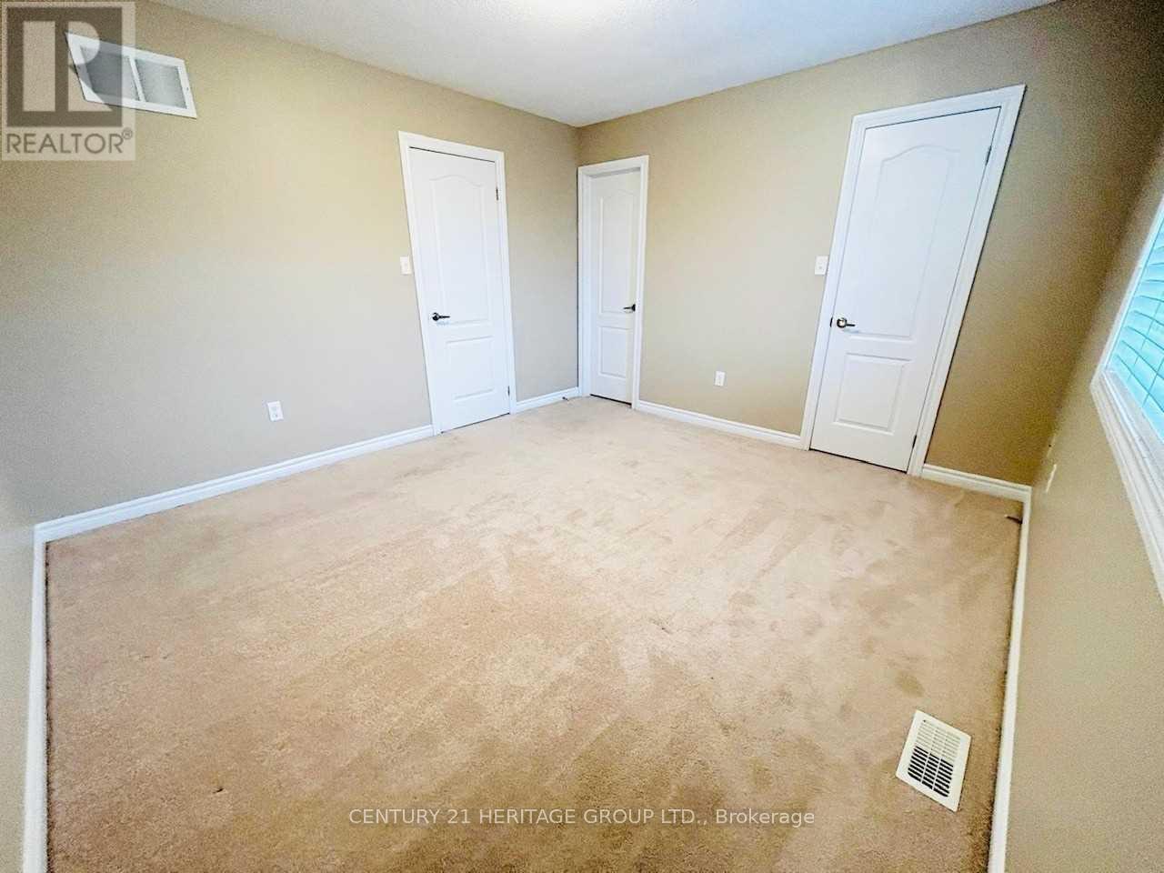 2 Southwoods Crescent, Barrie (Holly), Ontario  L4N 9P8 - Photo 12 - S12686146