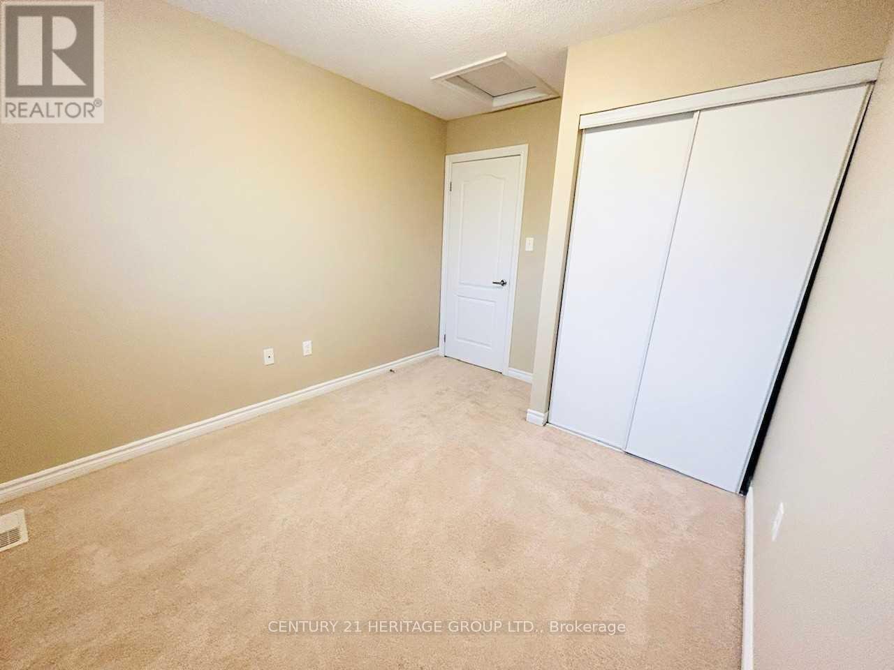 2 Southwoods Crescent, Barrie (Holly), Ontario  L4N 9P8 - Photo 17 - S12686146