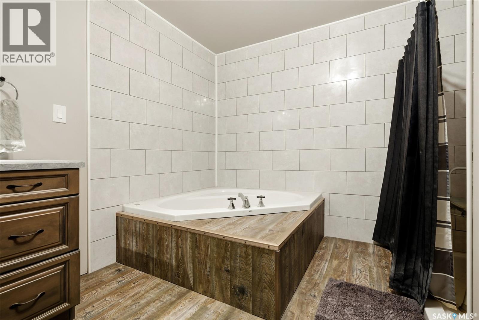 Horvath Acreage, Longlaketon Rm No. 219, Saskatchewan  S0G 4P0 - Photo 17 - SK026607