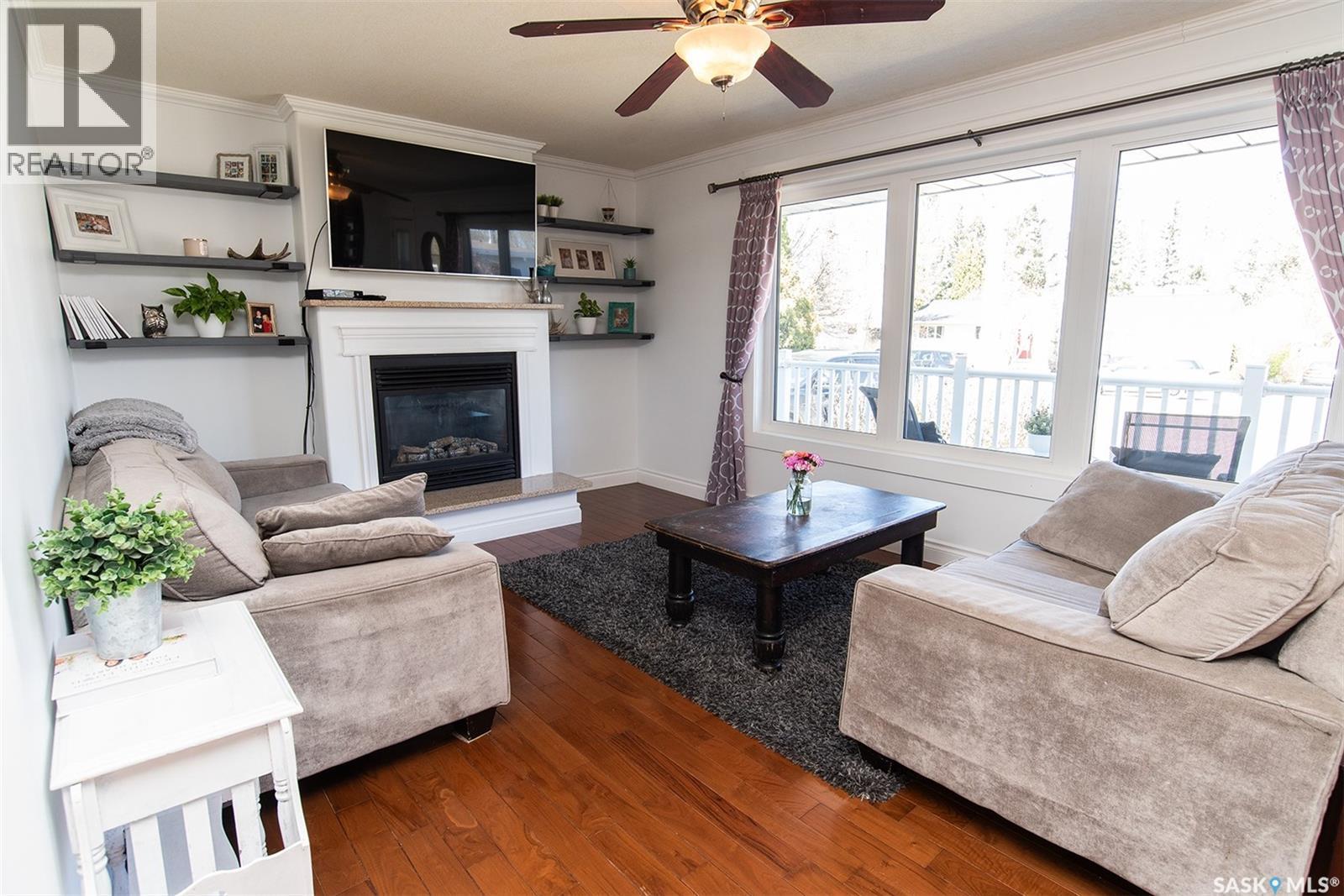 207 Brookdale Place, Wynyard, Saskatchewan  S0A 4T0 - Photo 3 - SK026577