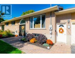 49 DEREHAM DRIVE, Tillsonburg, Ontario