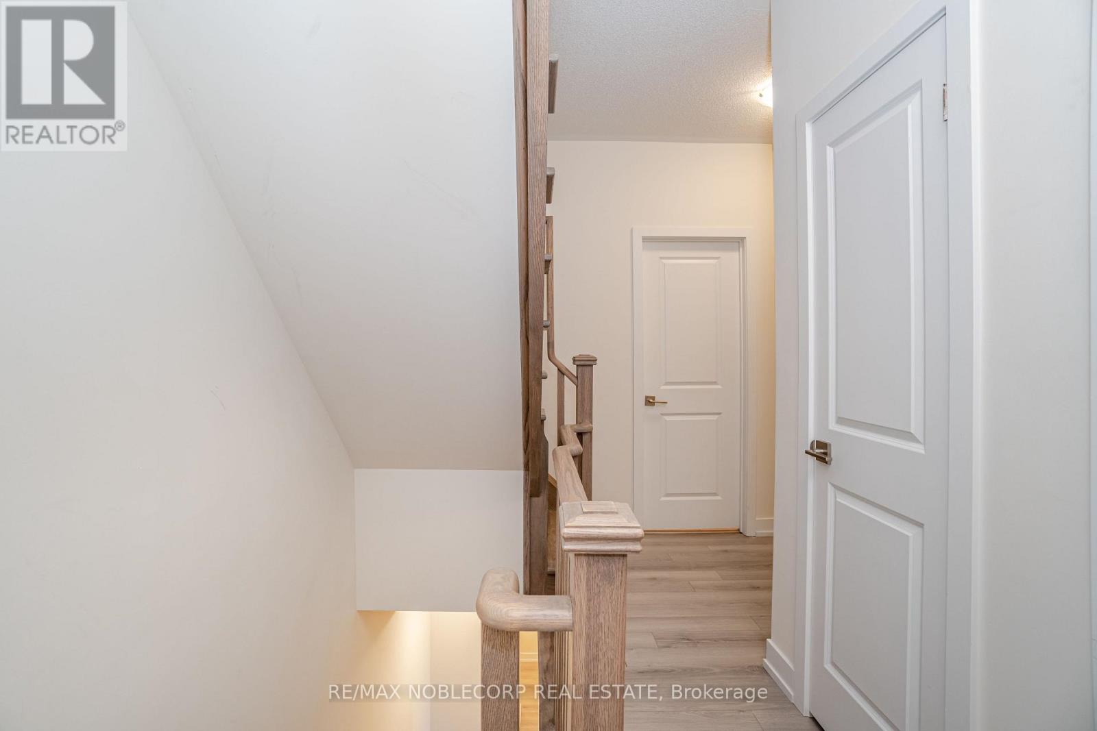 22 - 39 John Perkins Bull Drive, Toronto, Ontario  M3K 0C3 - Photo 12 - W12685966