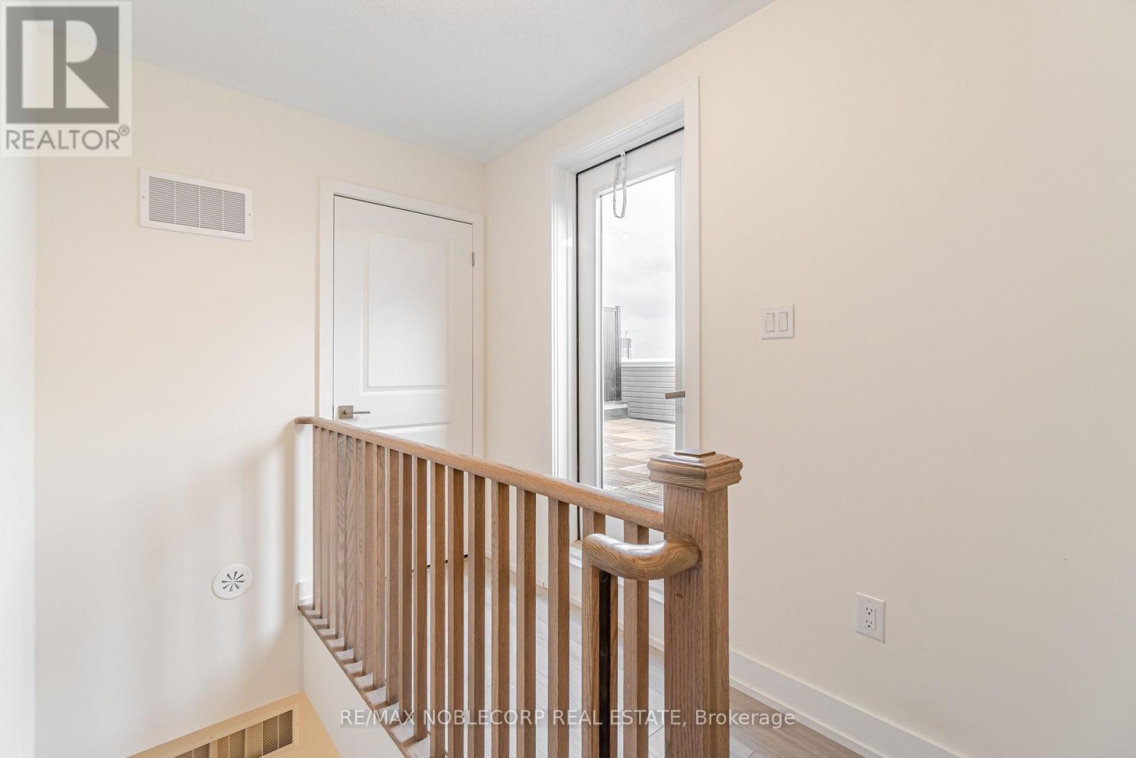 22 - 39 John Perkins Bull Drive, Toronto, Ontario  M3K 0C3 - Photo 22 - W12685966