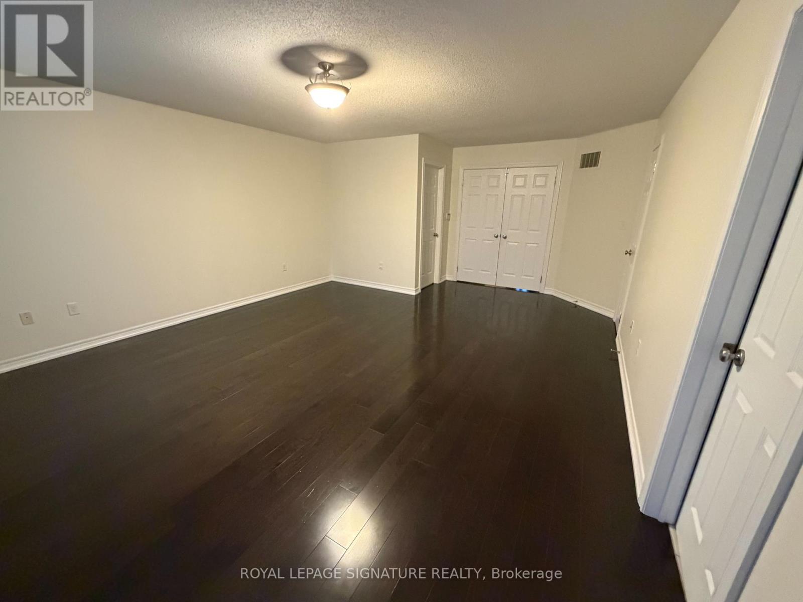 2003 Trawden Way, Oakville, Ontario  L6M 0M2 - Photo 13 - W12685980