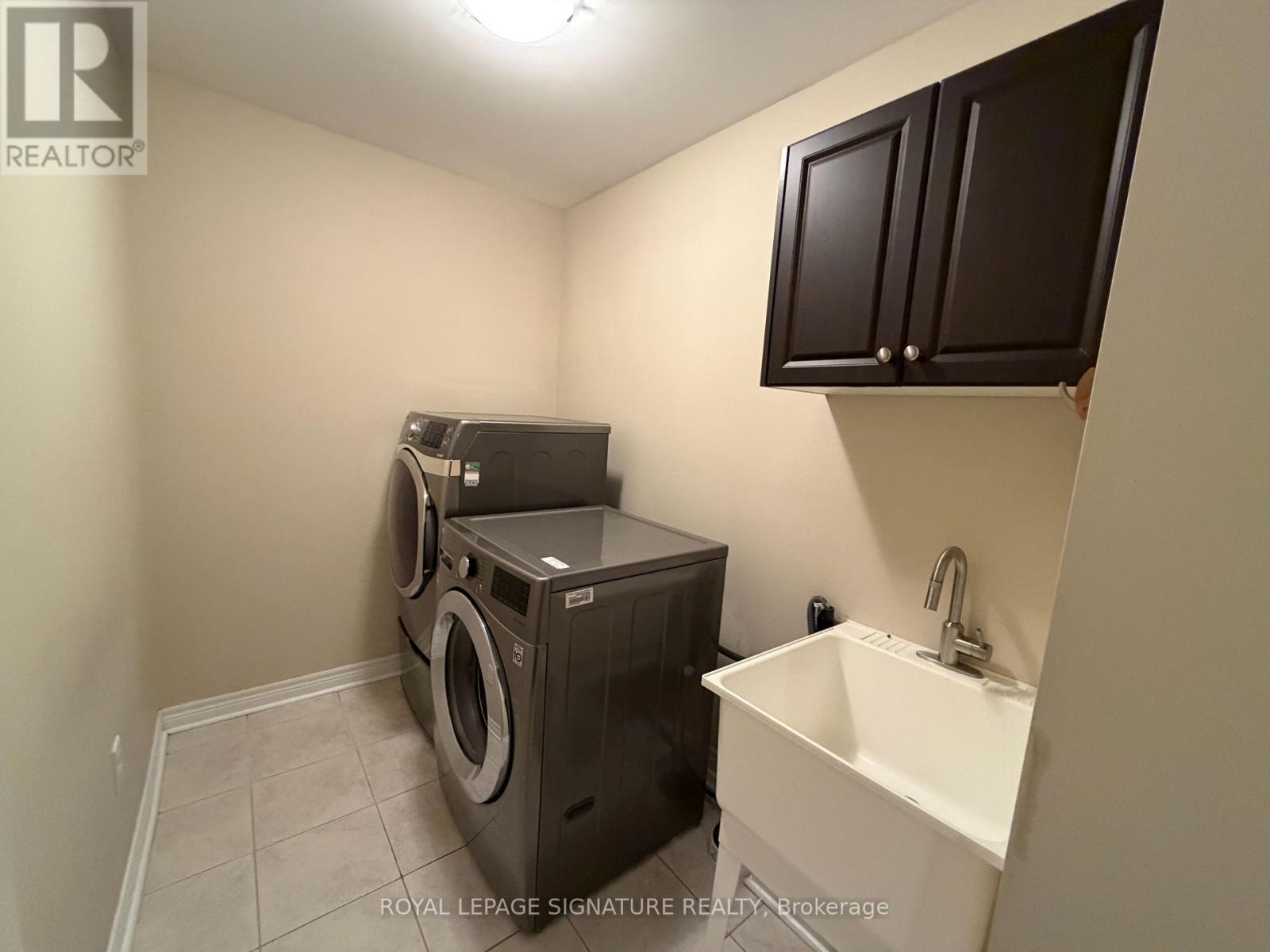 2003 Trawden Way, Oakville, Ontario  L6M 0M2 - Photo 14 - W12685980