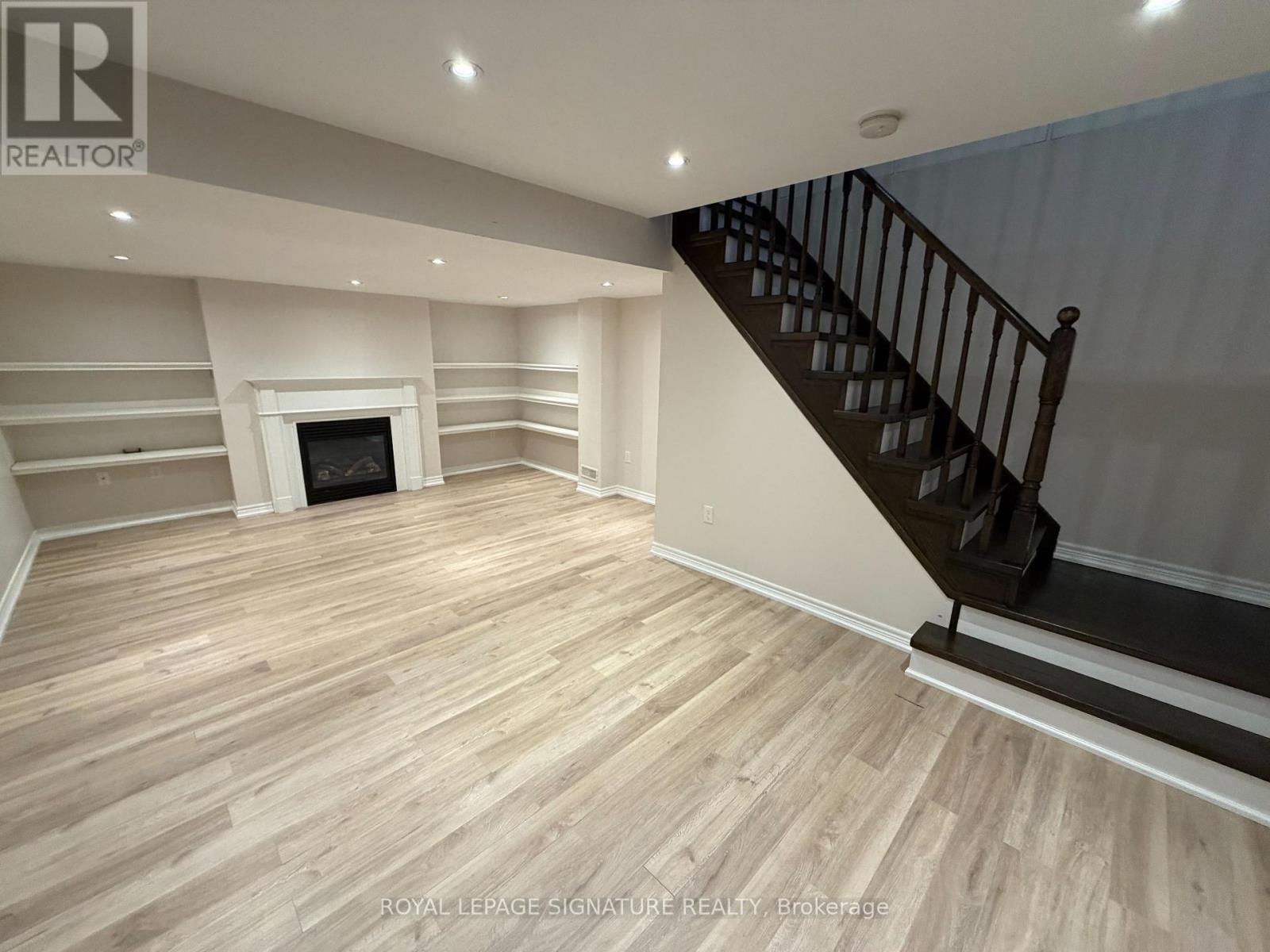 2003 Trawden Way, Oakville, Ontario  L6M 0M2 - Photo 17 - W12685980