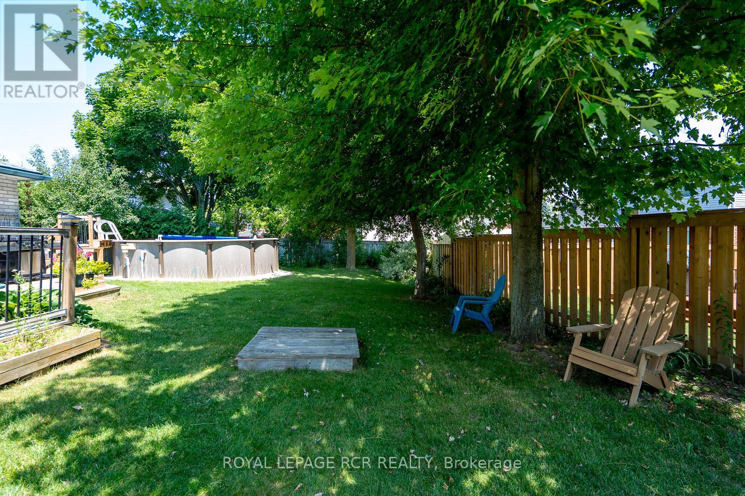 252 Elmwood Crescent, Orangeville, Ontario  L9W 4T4 - Photo 15 - W12685986