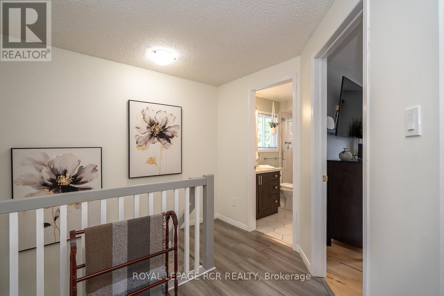 252 Elmwood Crescent, Orangeville, Ontario  L9W 4T4 - Photo 19 - W12685986