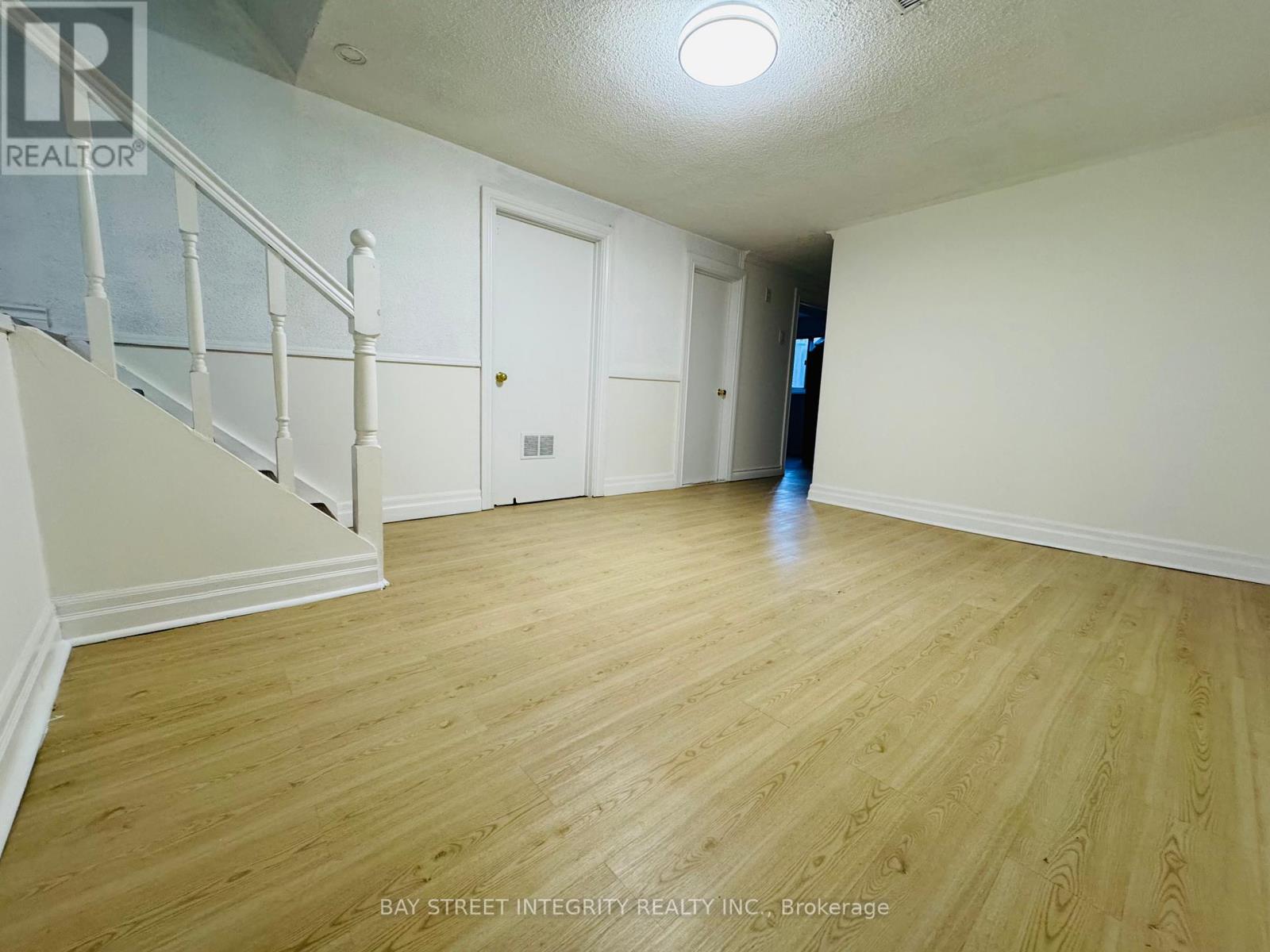 2 - 4145 Quaker Hill Drive, Mississauga, Ontario  L5C 3M2 - Photo 9 - W12686080