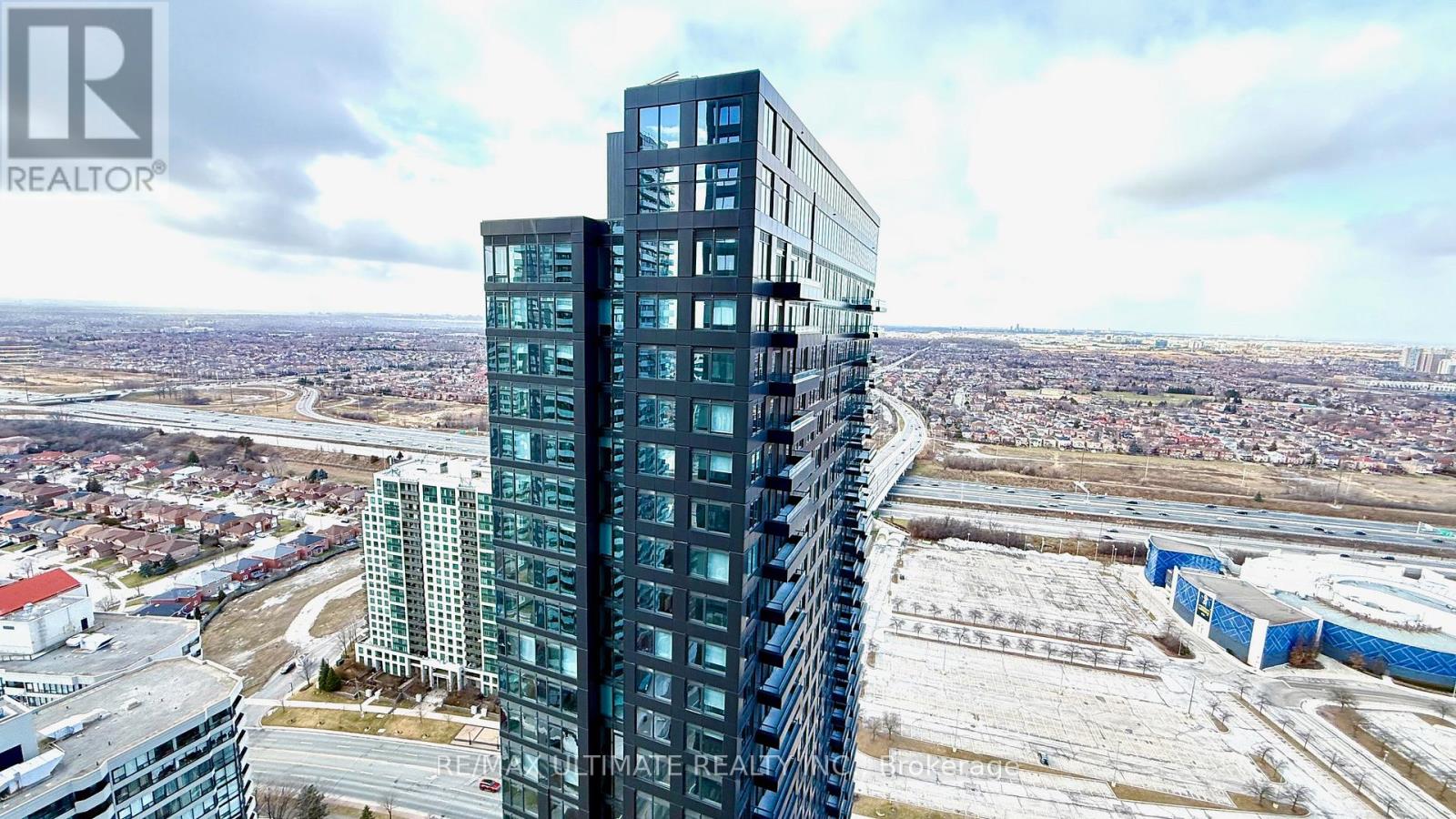 3602 - 395 Square One Drive, Mississauga, Ontario  L5B 0P6 - Photo 25 - W12686088