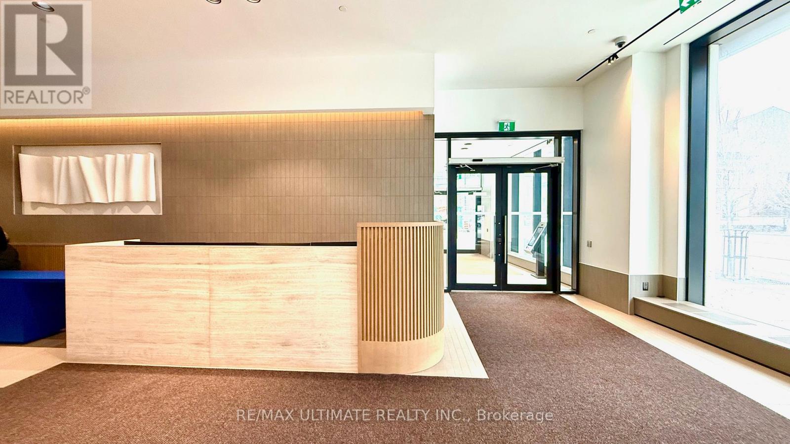 3602 - 395 Square One Drive, Mississauga, Ontario  L5B 0P6 - Photo 7 - W12686088