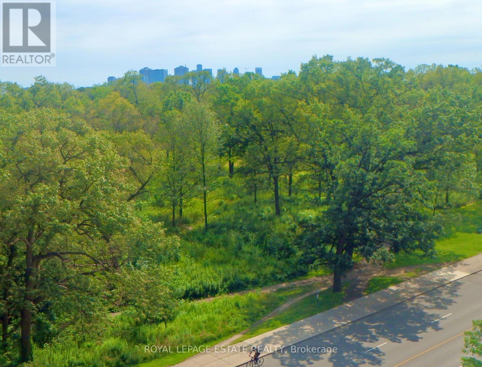 713 - 1830 Bloor Street W, Toronto, Ontario  M6P 3K6 - Photo 12 - W12686168