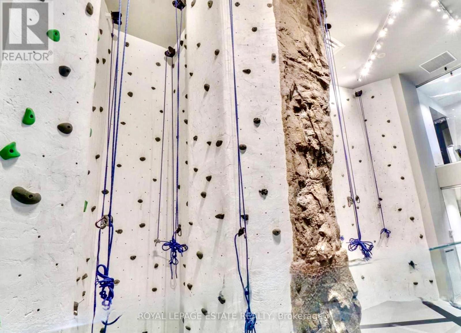 713 - 1830 Bloor Street W, Toronto, Ontario  M6P 3K6 - Photo 28 - W12686168